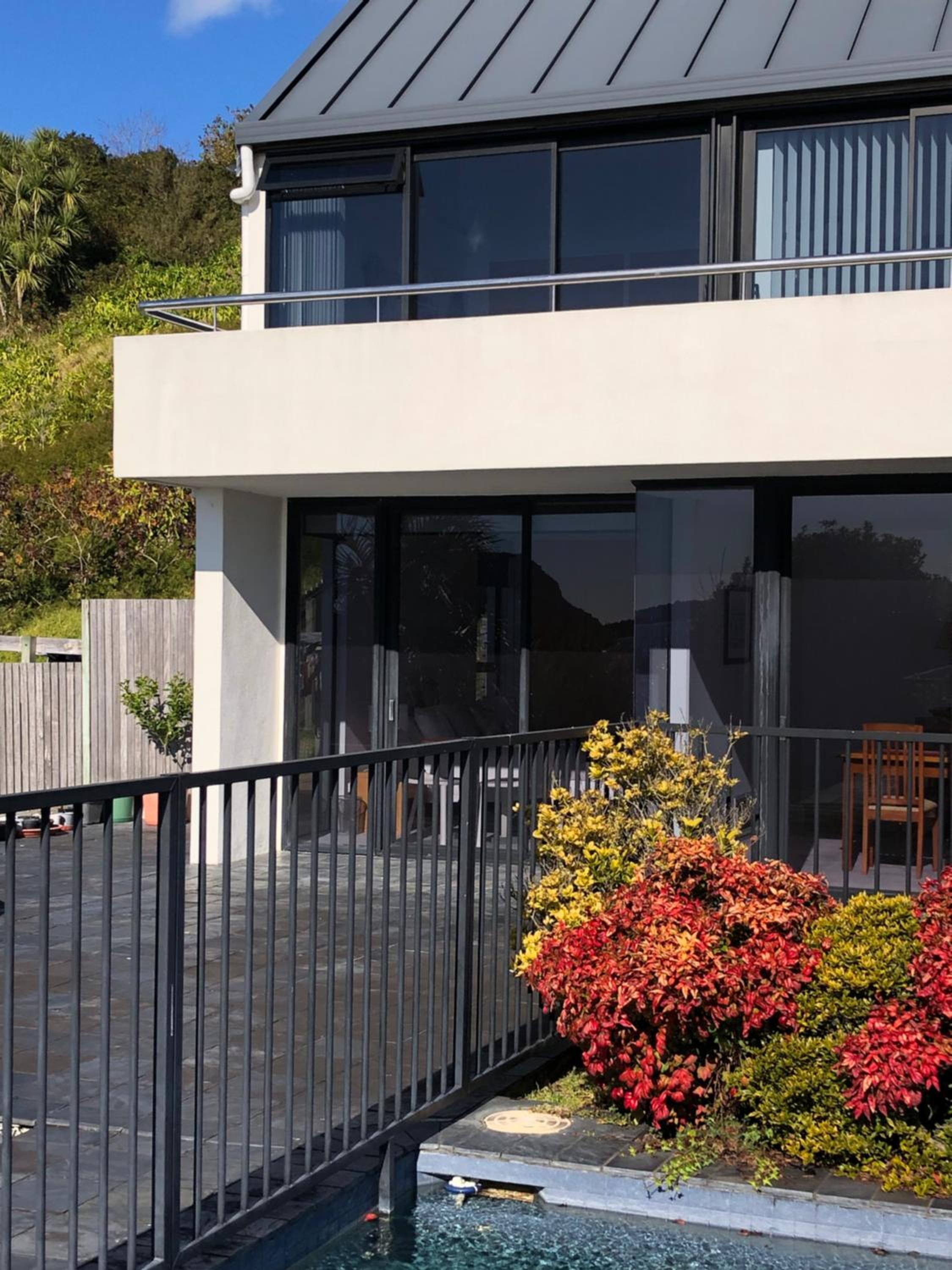 Hotel Guest Suite with Sea Views and Thermally Heated Hot Tub