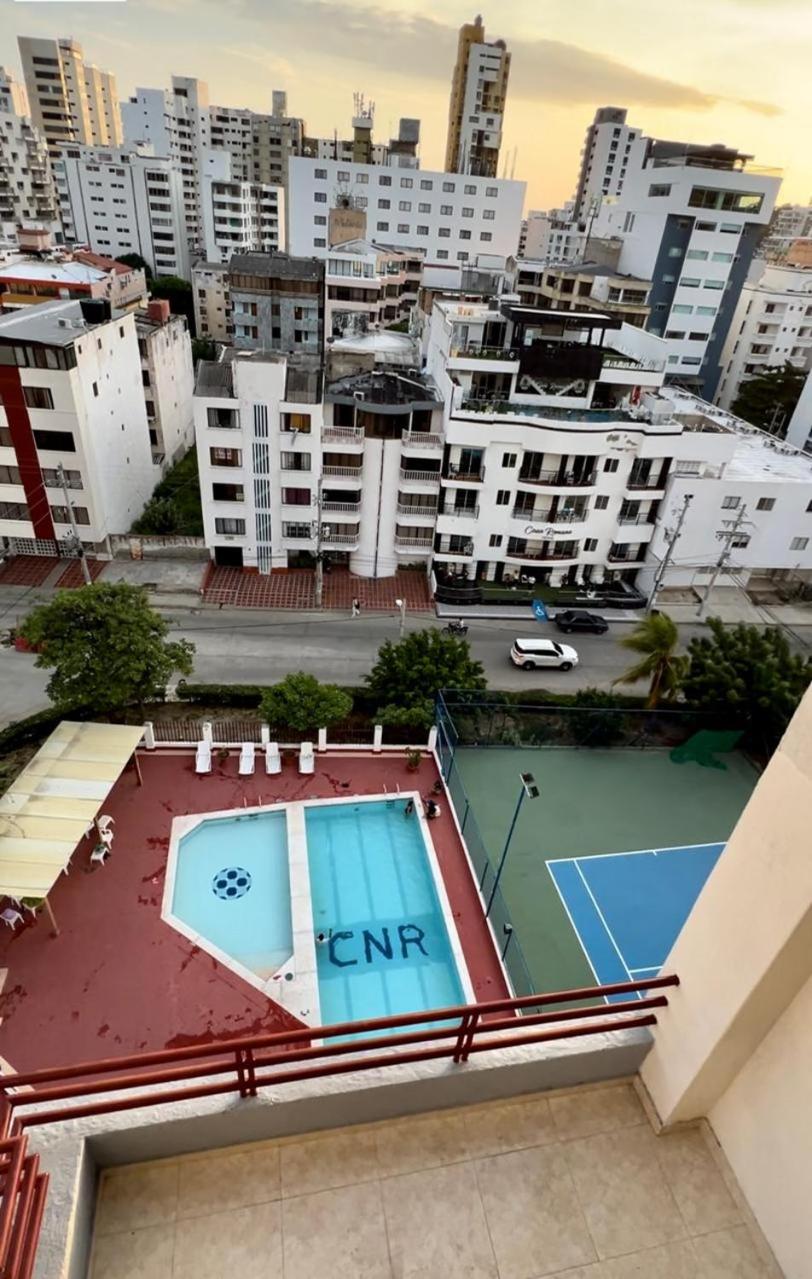 Apartamento Rodadero Con Piscinas y Cancha de Tennis