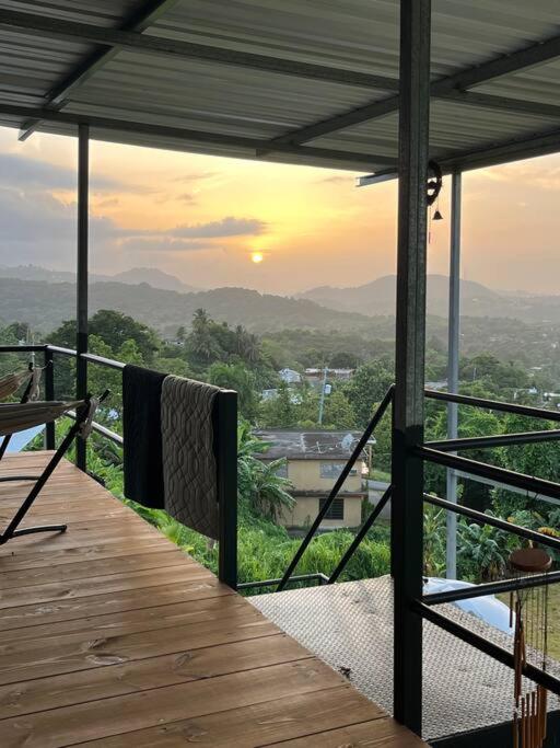 ONE BEDROOM Ocean- Mountain View home five min to beach view 2