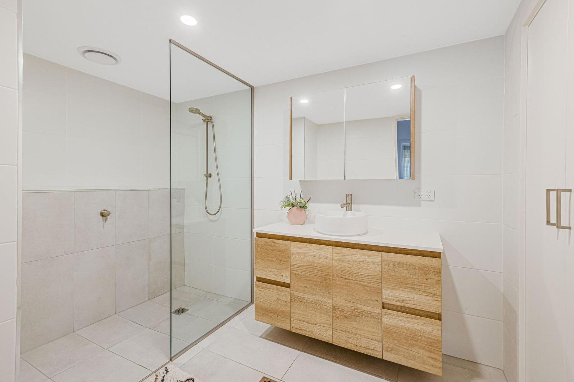 3 Haig Place