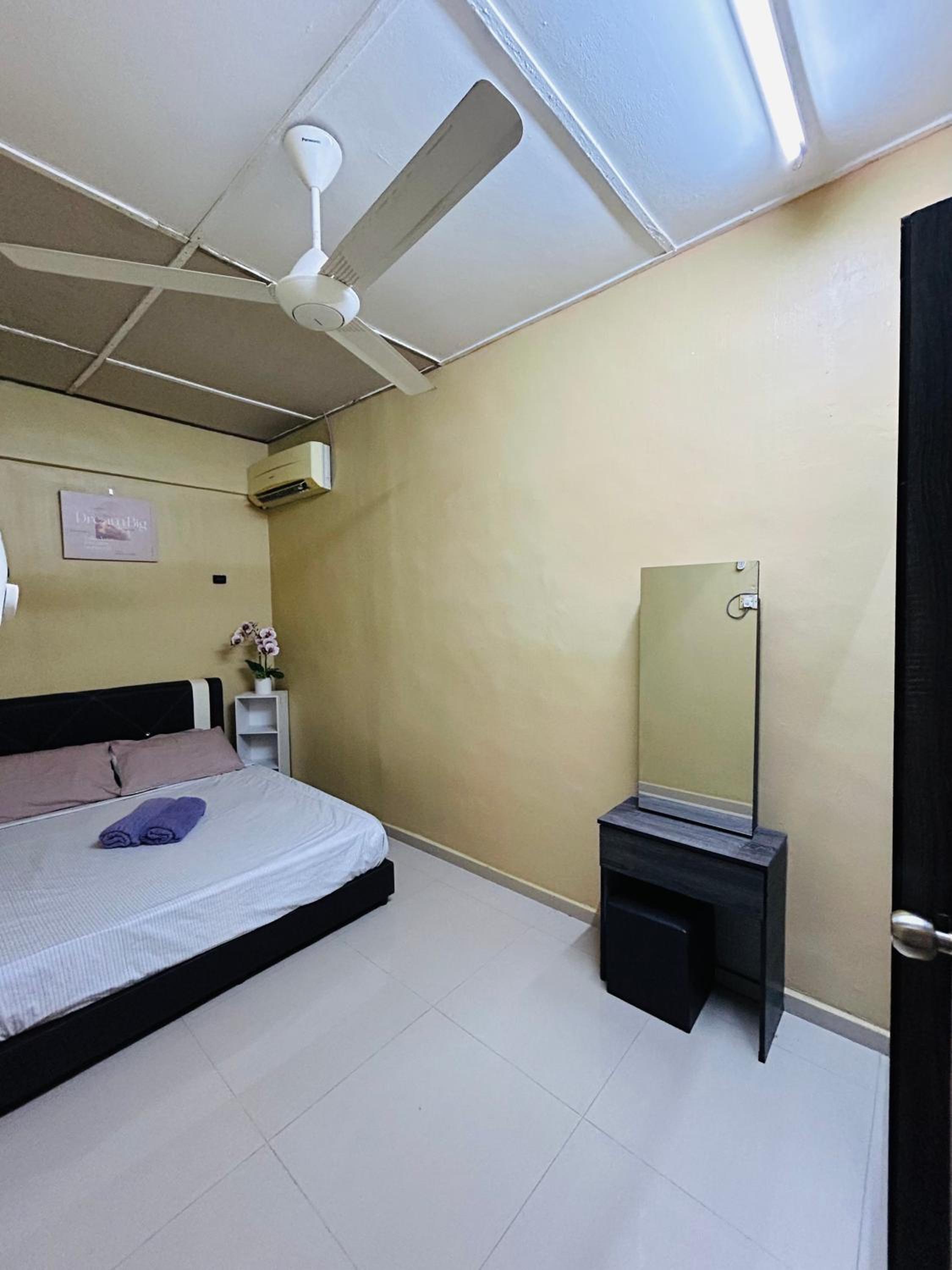 HomestayNN Pontian photo 2