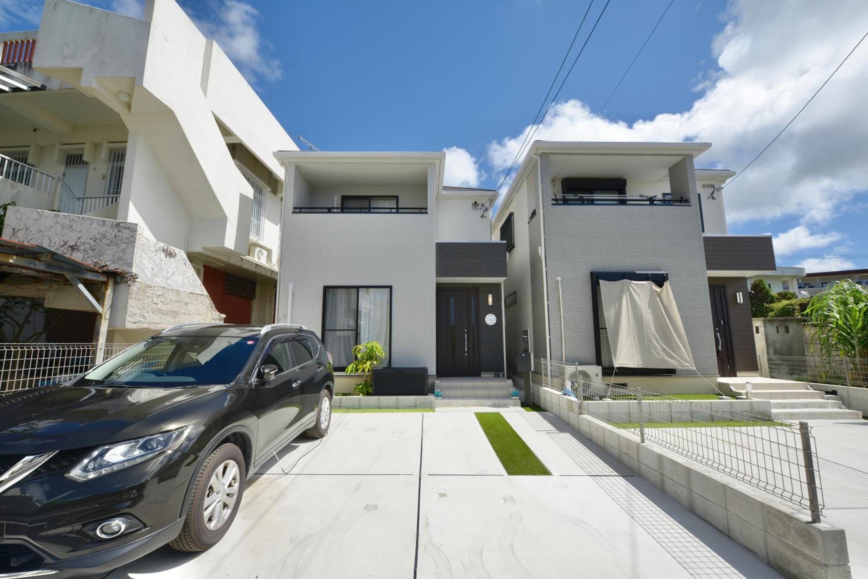 Nuji House UK Tomigusuku