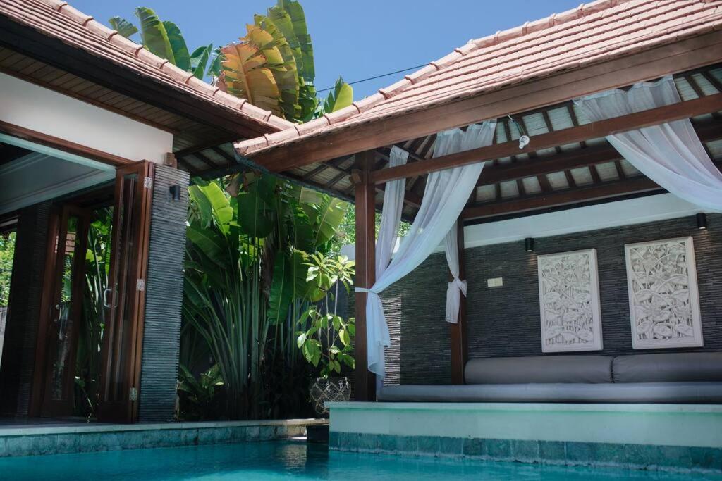 Villa Di Bucu, Canggu — recepcion & lobby