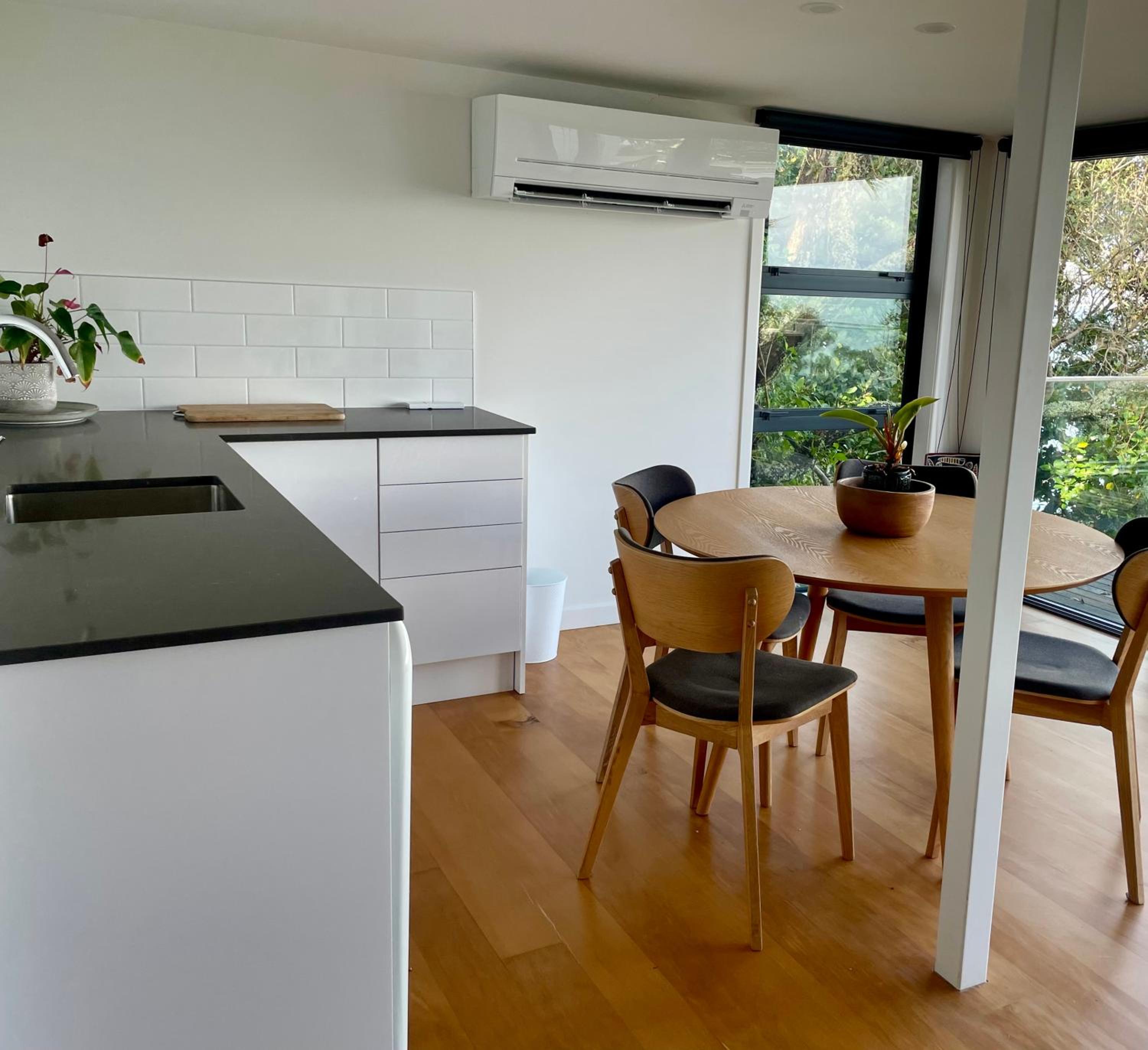 Arohanui Waterfront Villa photo 3