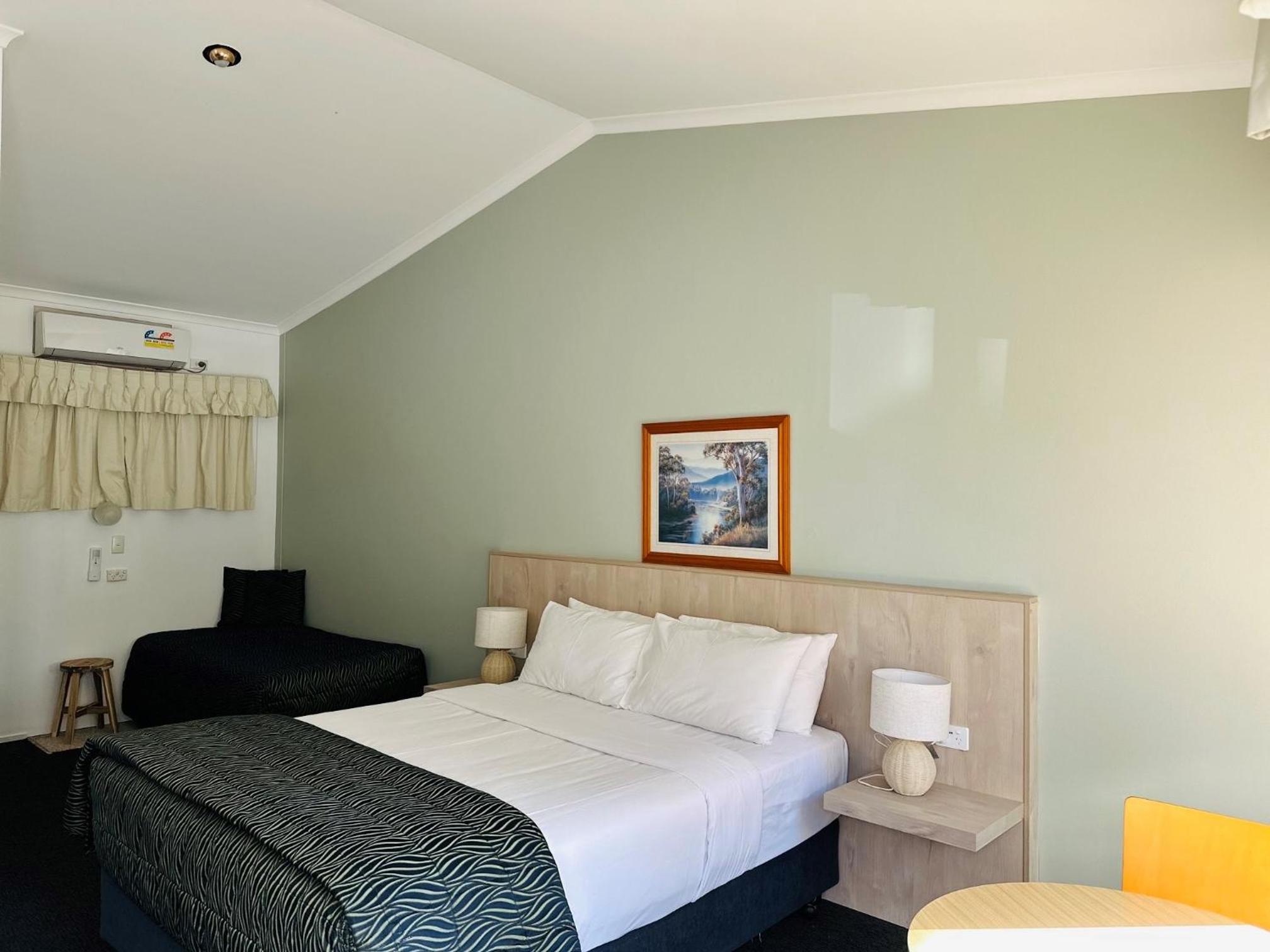 Oxley Motel