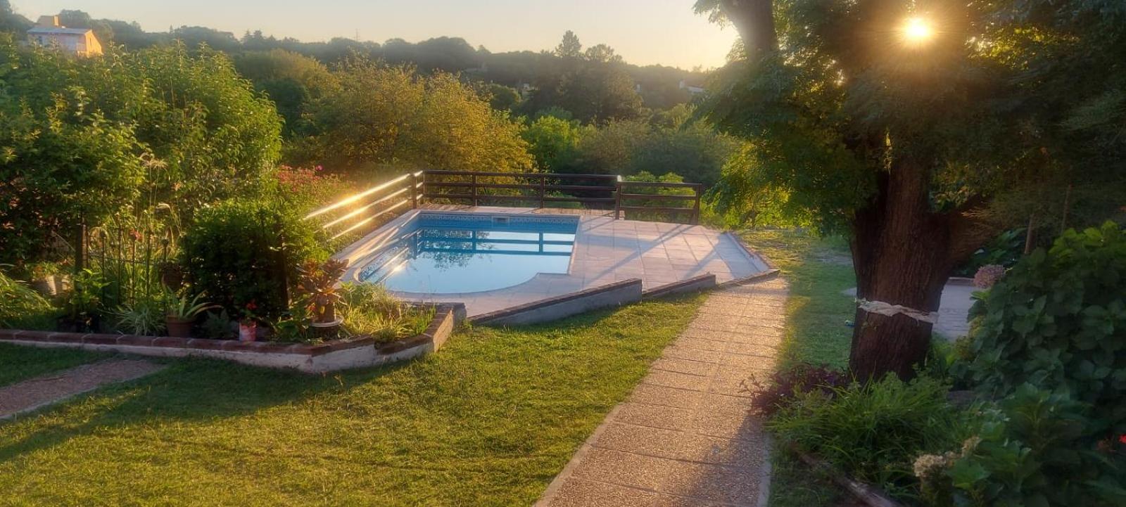 La Casita de Agua de Oro - Image 3