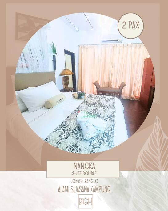 Family Bungalow with Pool in Bangi photo 4