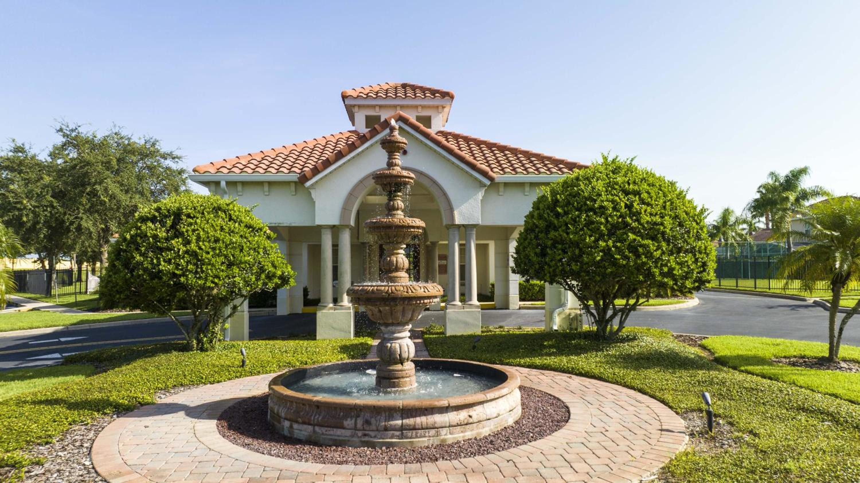 Hotel Marvelous 4Bd Close to Disney w Pool at 313 Tuscan Hills - Image 1