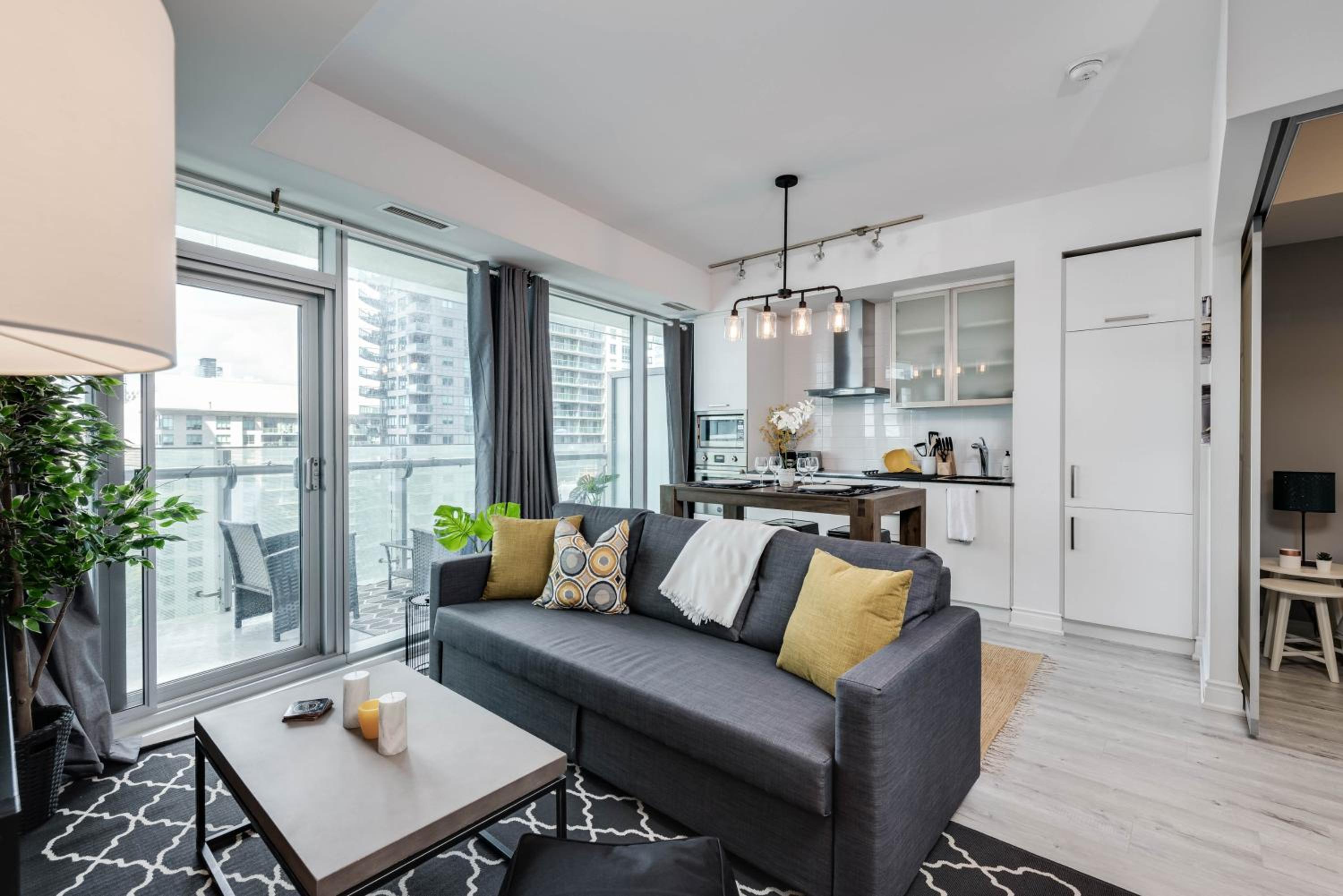 The York Suites