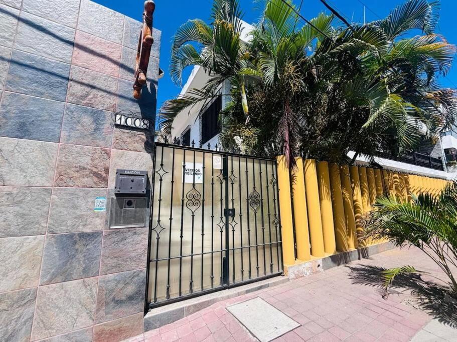 Departamento en centro de Mazatlán para parejas 6 view 3