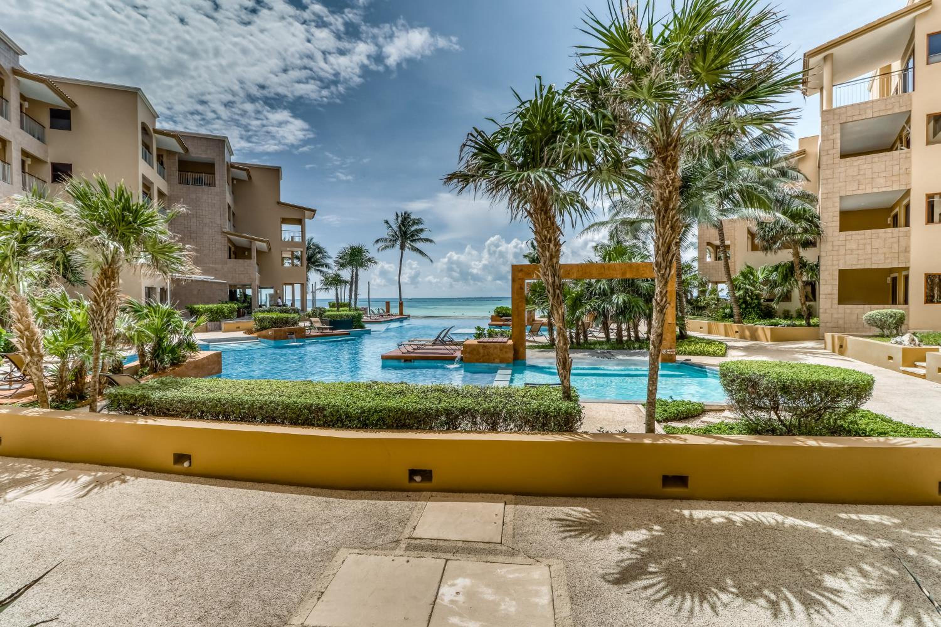 Residences El Faro, Surf 305 view 5
