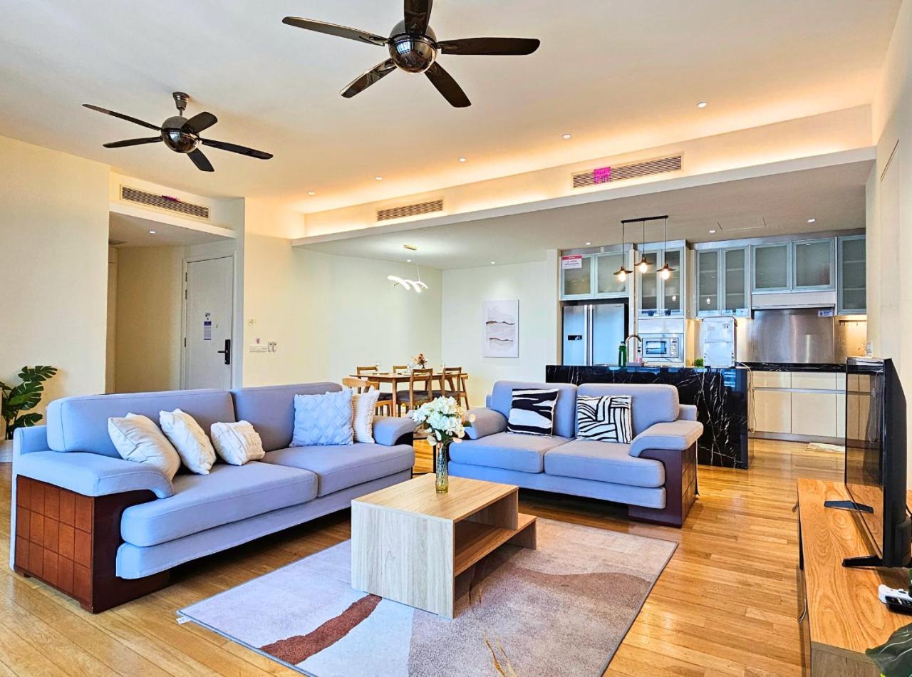 St Mary KLCC Luxury 3BR High End Residence 7min Walk to Pavilion and Bukit Bintang by Cloud Host