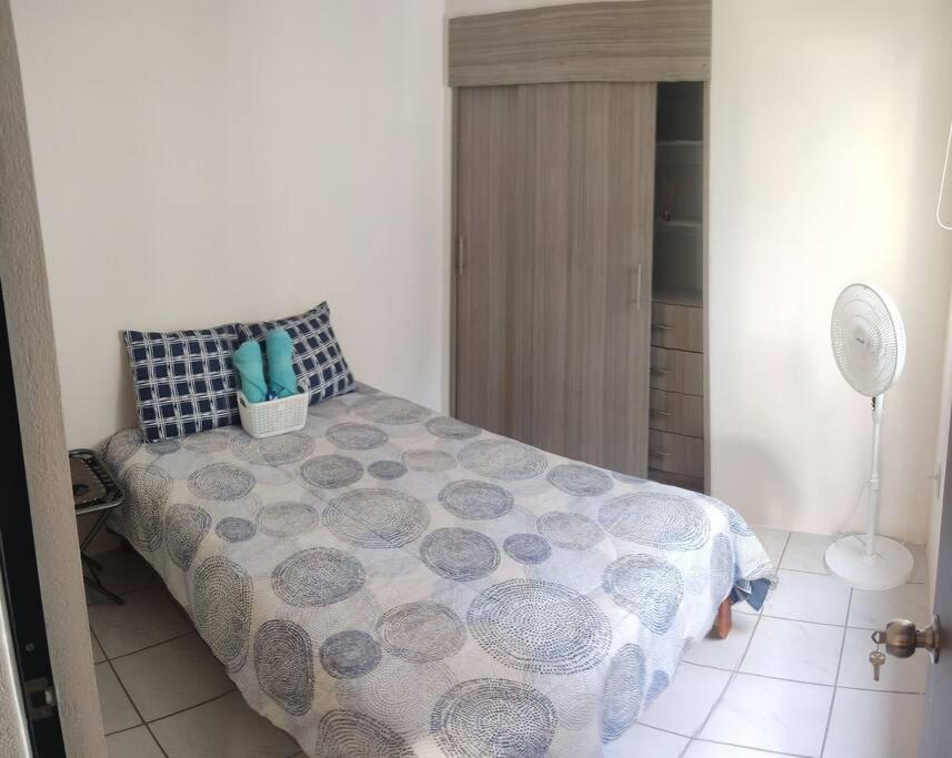 Casa en privada con alberca Jiutepec Centro view 5