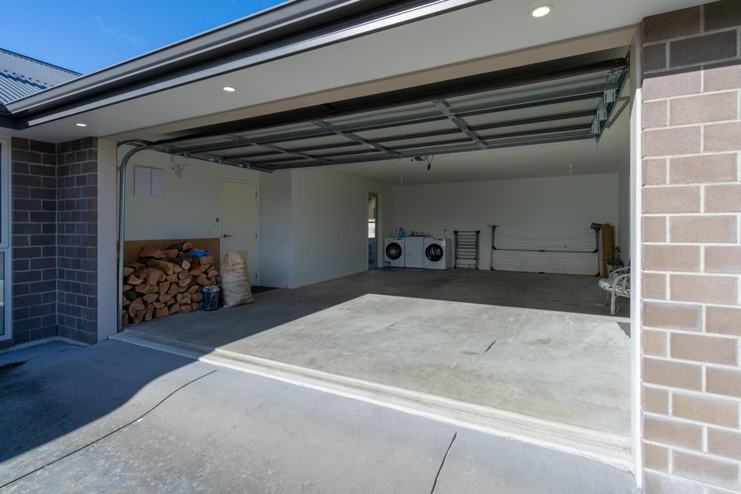 Cozy Haven - Te Anau Holiday Home view 2