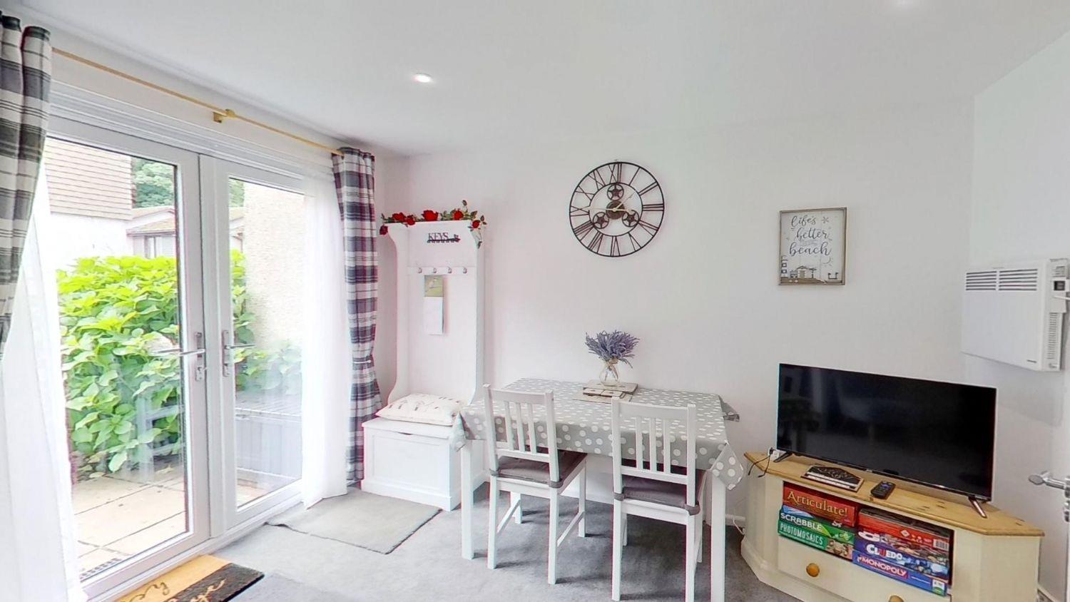 Sunny Coastal Stay Near Hayle & St Ives view 3