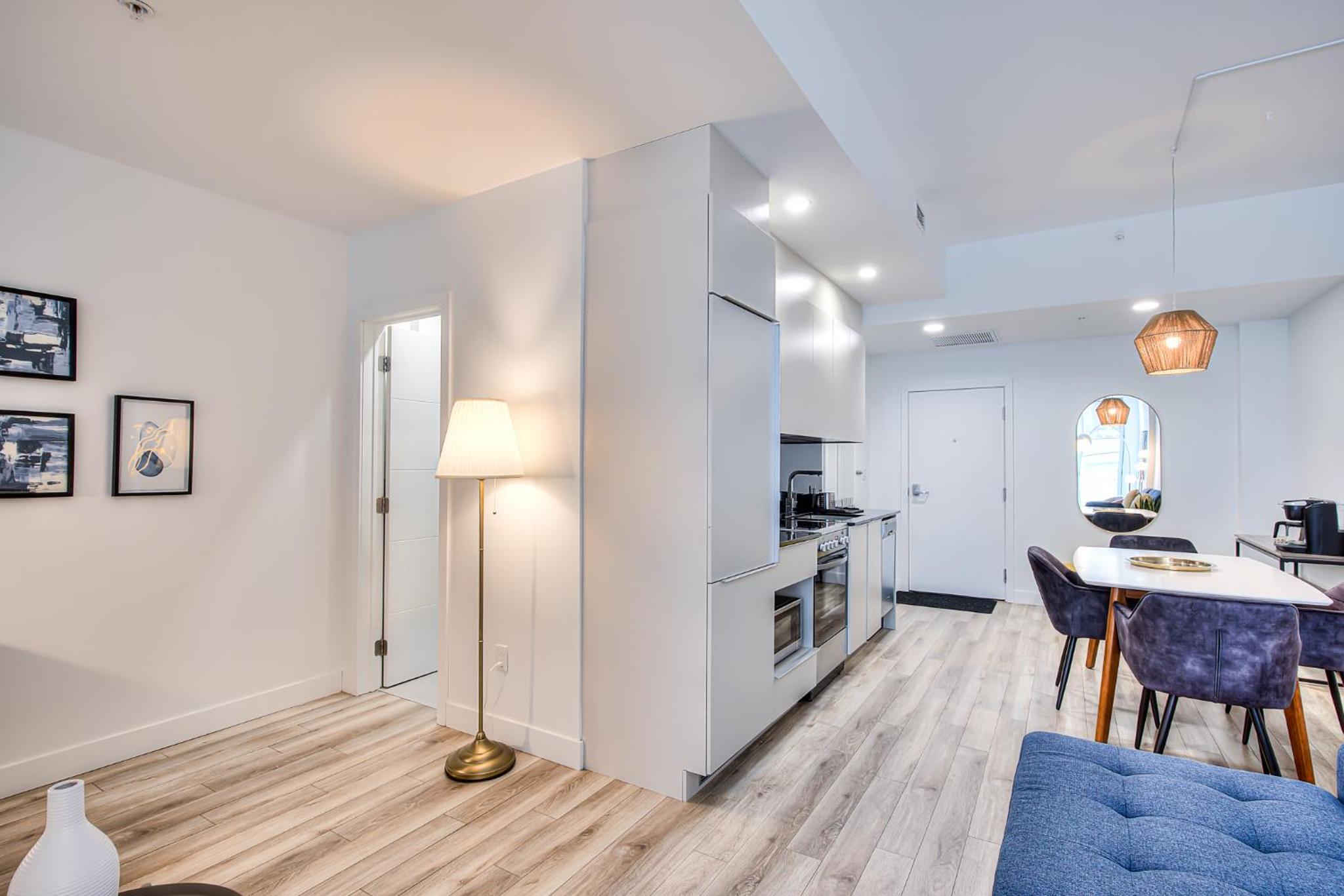 Executive Suite Corporate stays Heart of Downtown