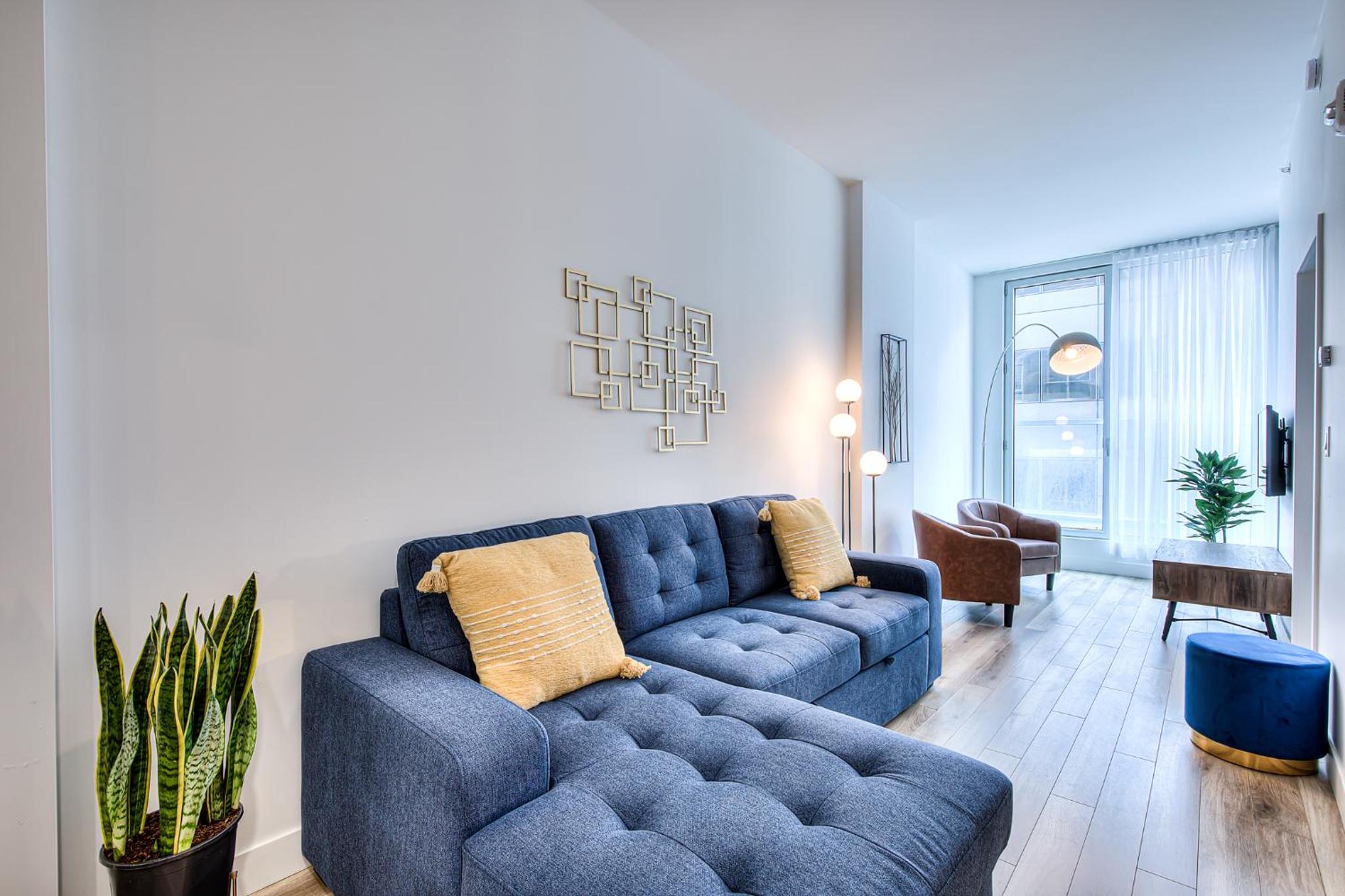 Executive Suite Corporate stays Heart of Downtown