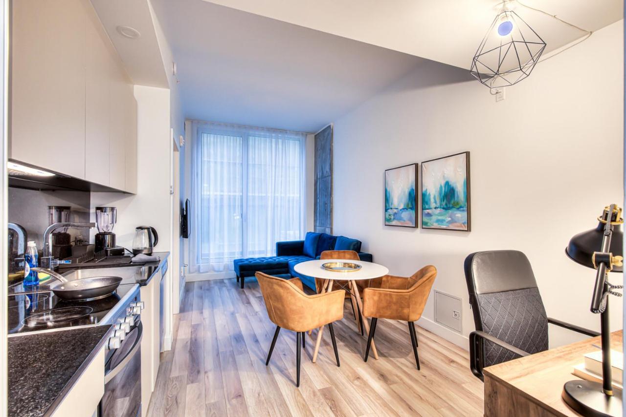 Executive Suite Corporate stays Heart of Downtown