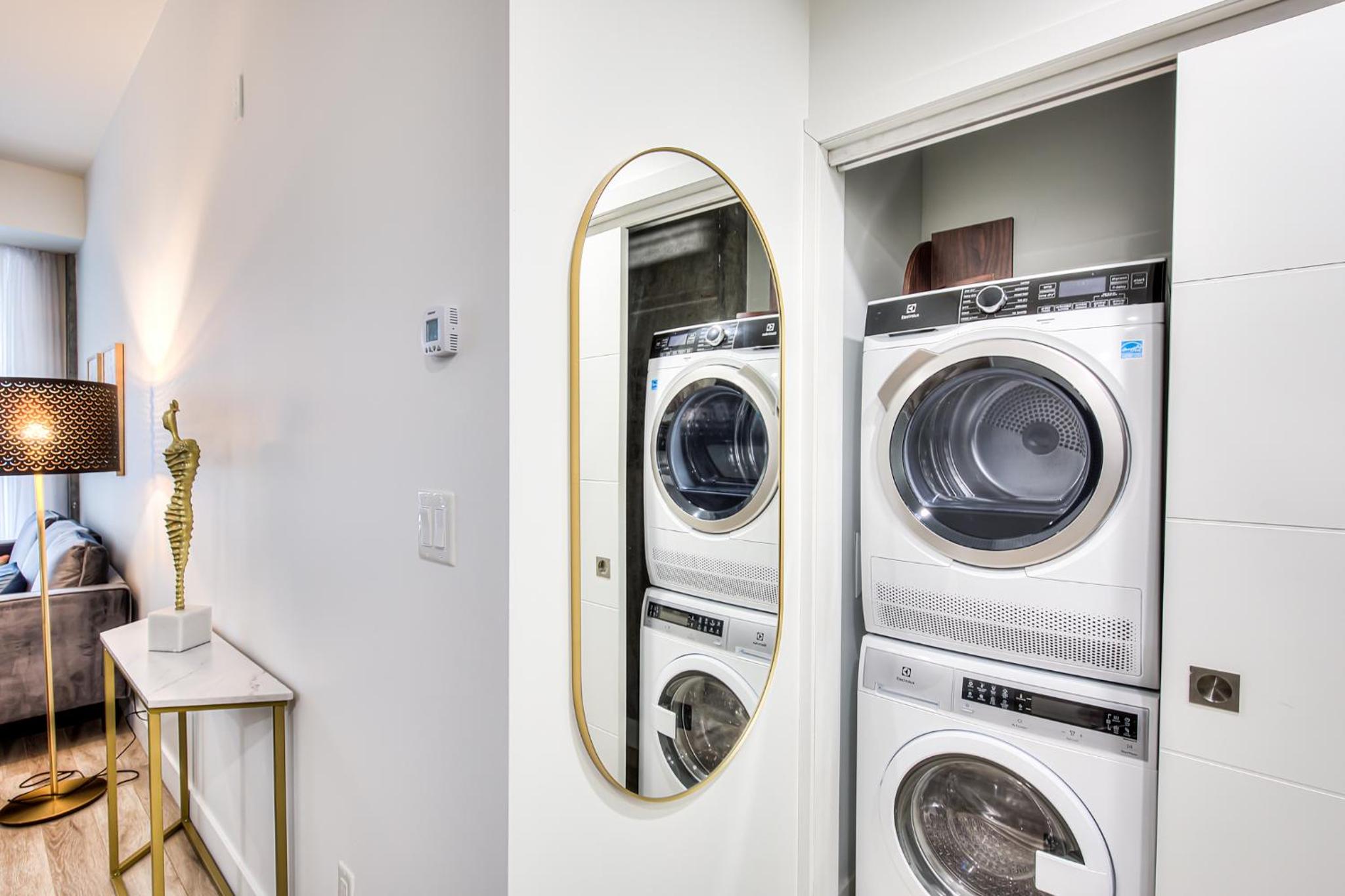 Executive Suite Corporate stays Heart of Downtown