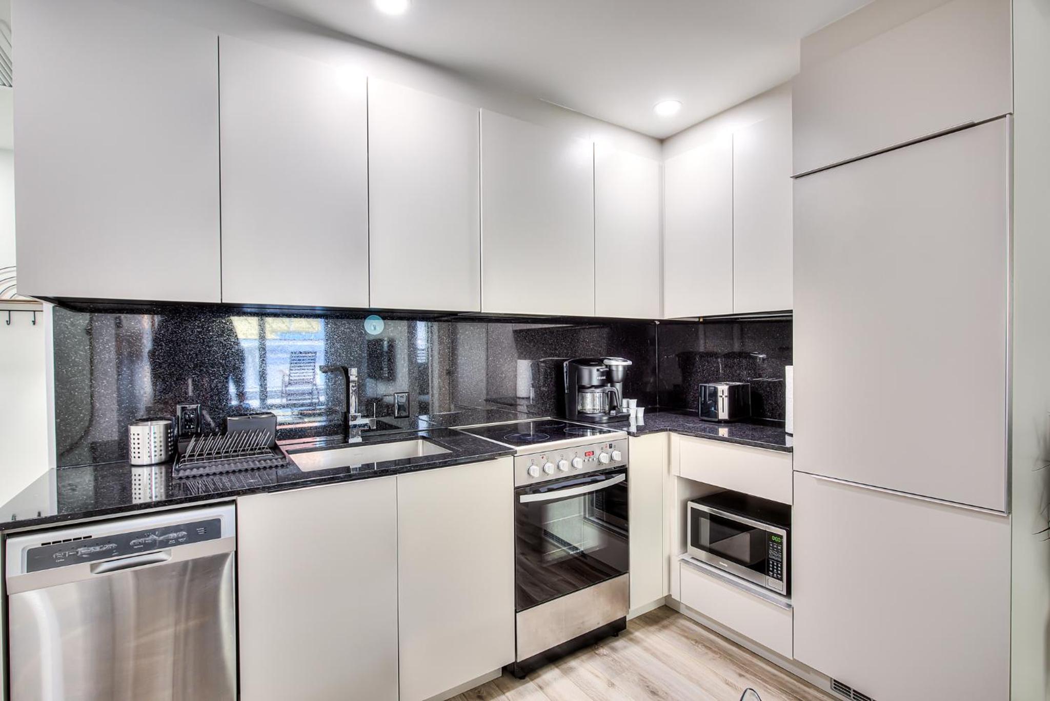 Executive Suite Corporate stays Heart of Downtown