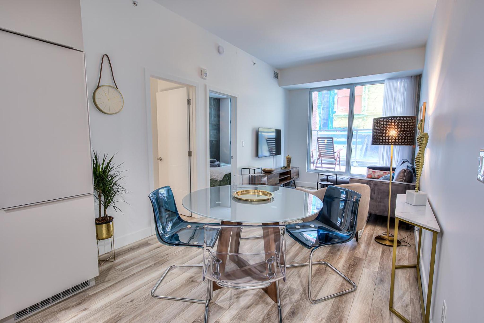 Executive Suite Corporate stays Heart of Downtown