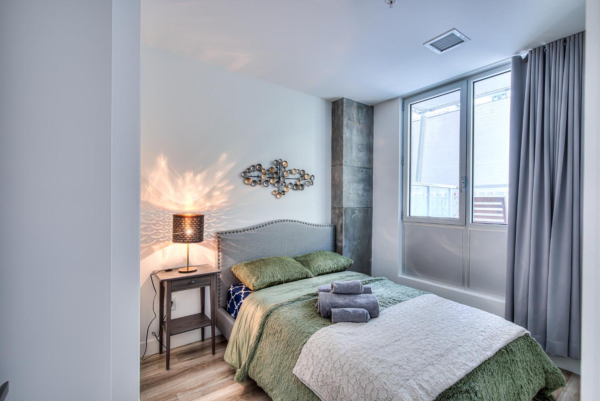 Executive Suite Corporate stays Heart of Downtown