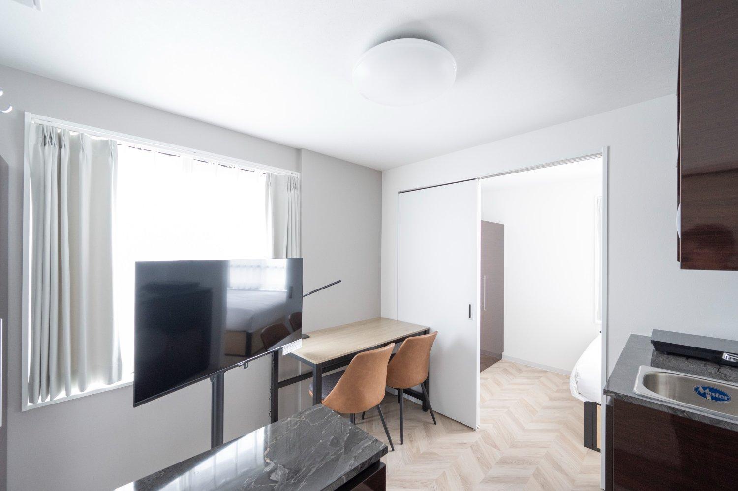 hotel room