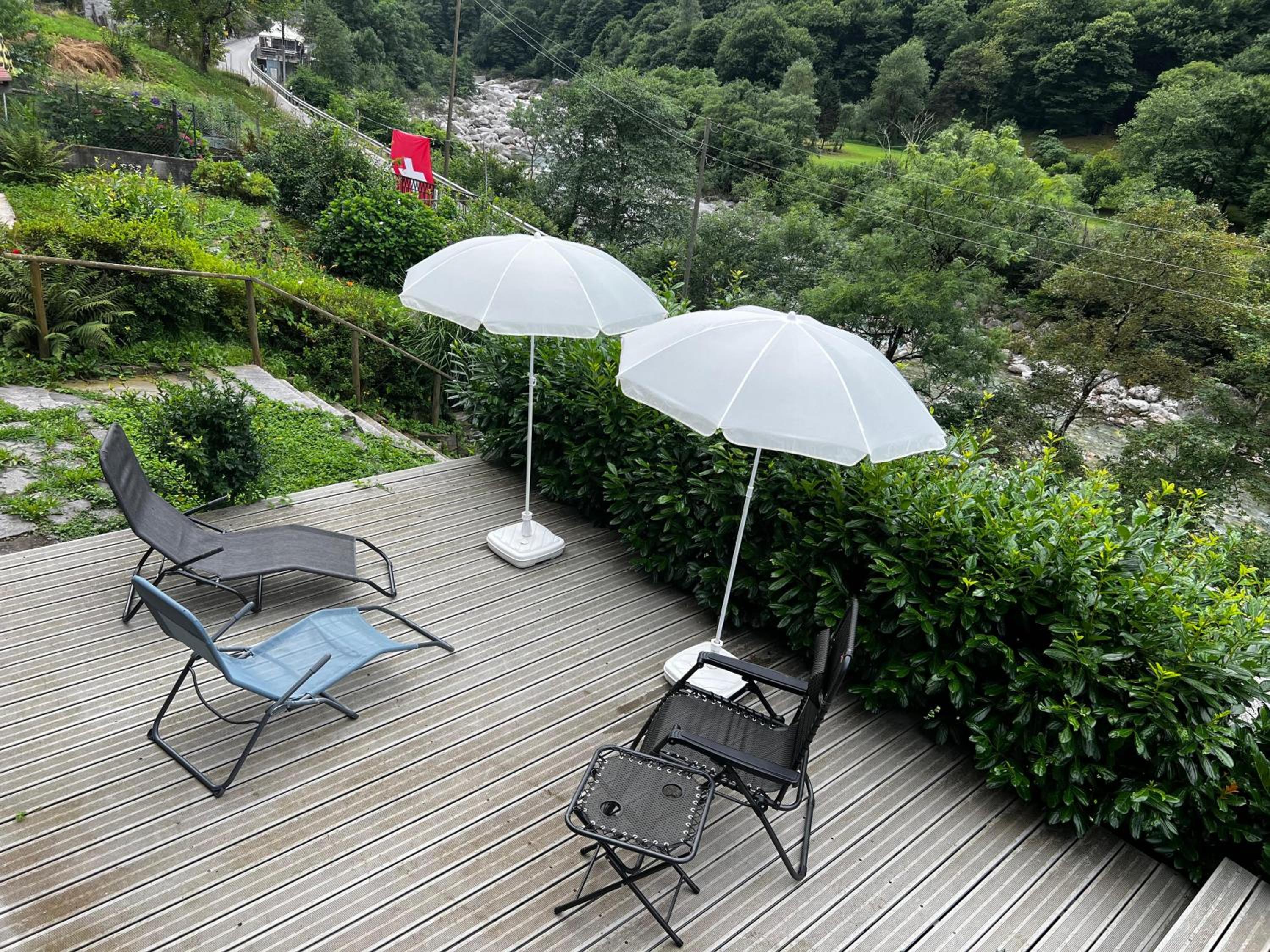 Paradiso in verzasca Motta