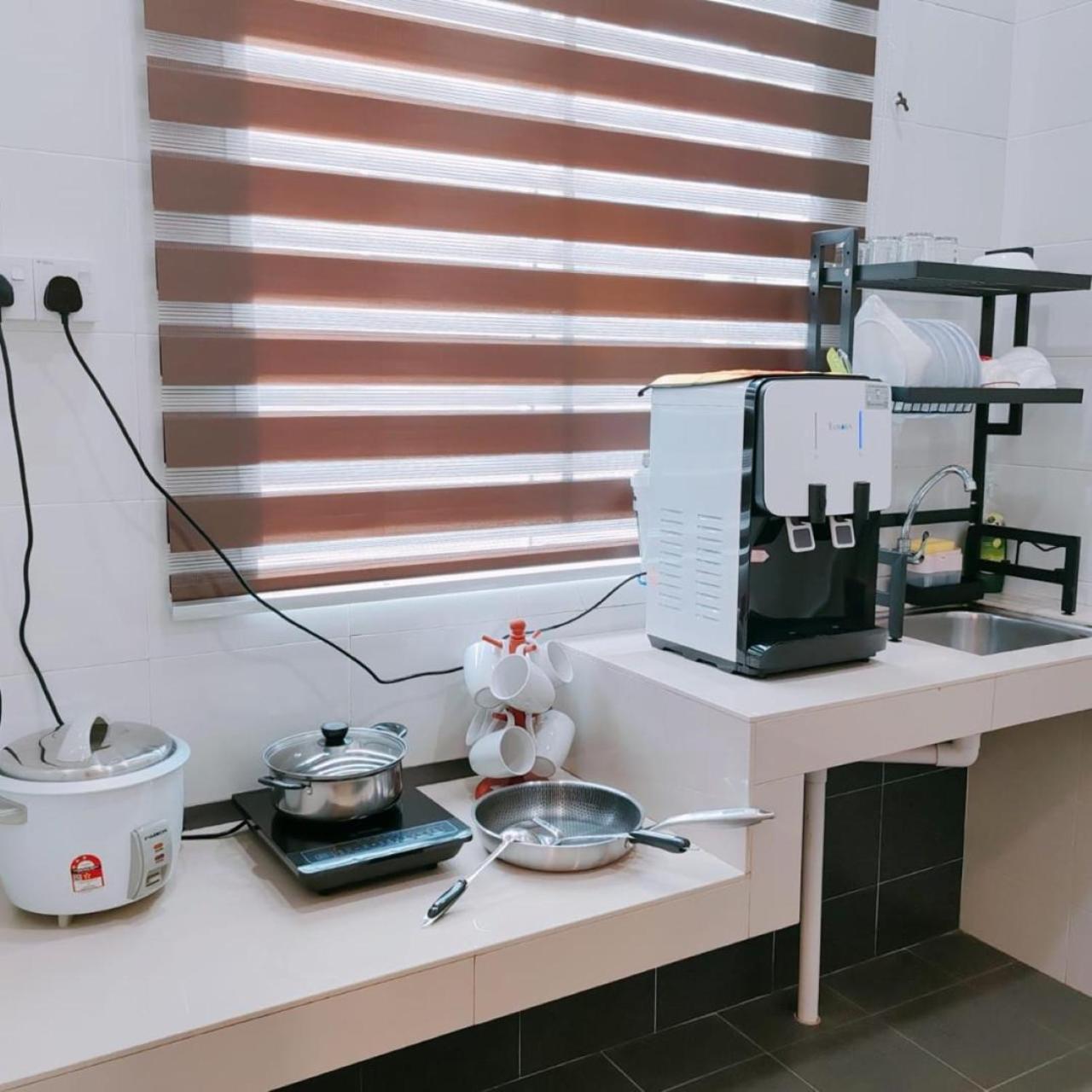 Kuantan Entire Semi-D 4bedroom Nearby Menara 188&HTAA#Netflix photo 2