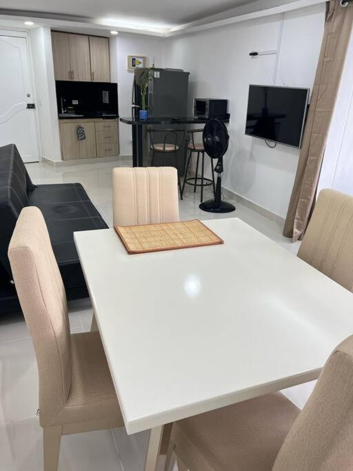 Apartamento cerca al Mar