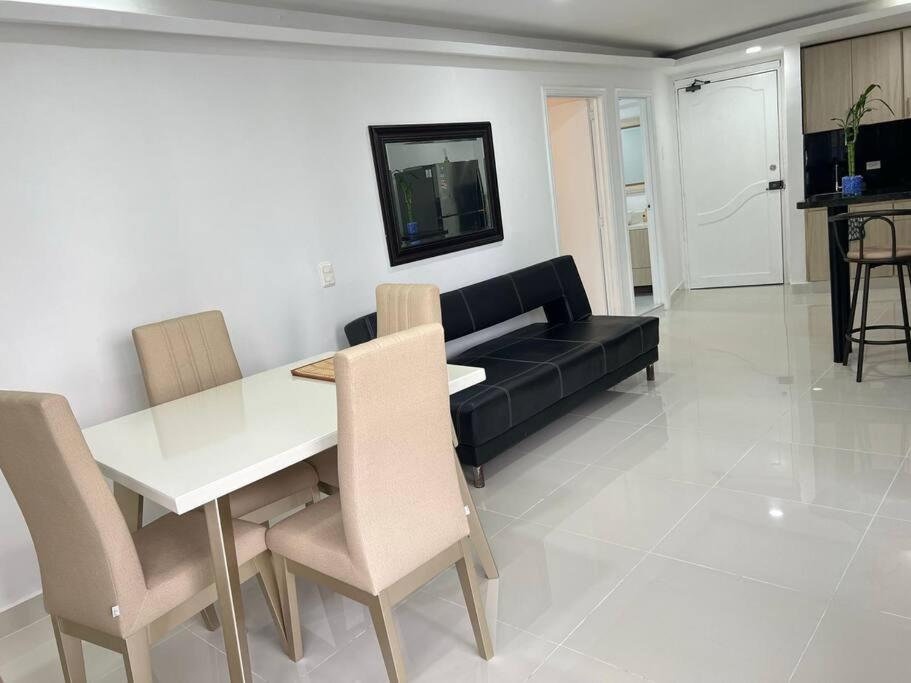 Apartamento cerca al Mar