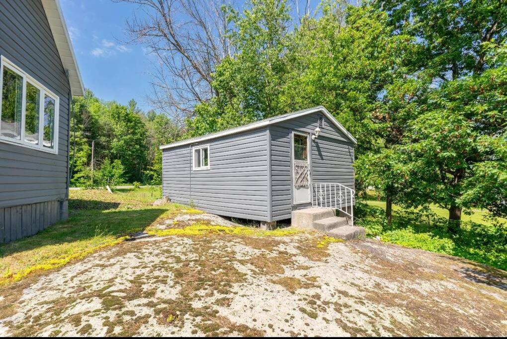 Lake Muskoka Cottage one thousand and one night