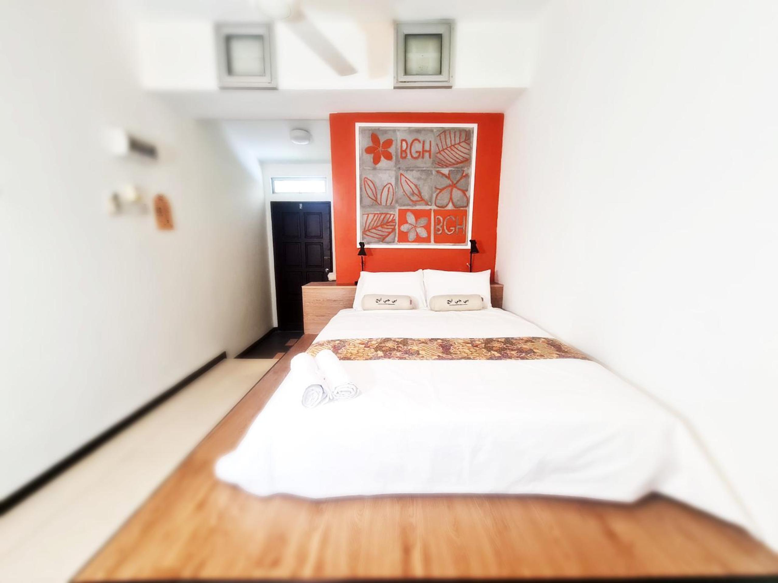 Triple Room with Pool in Bangi photo 4