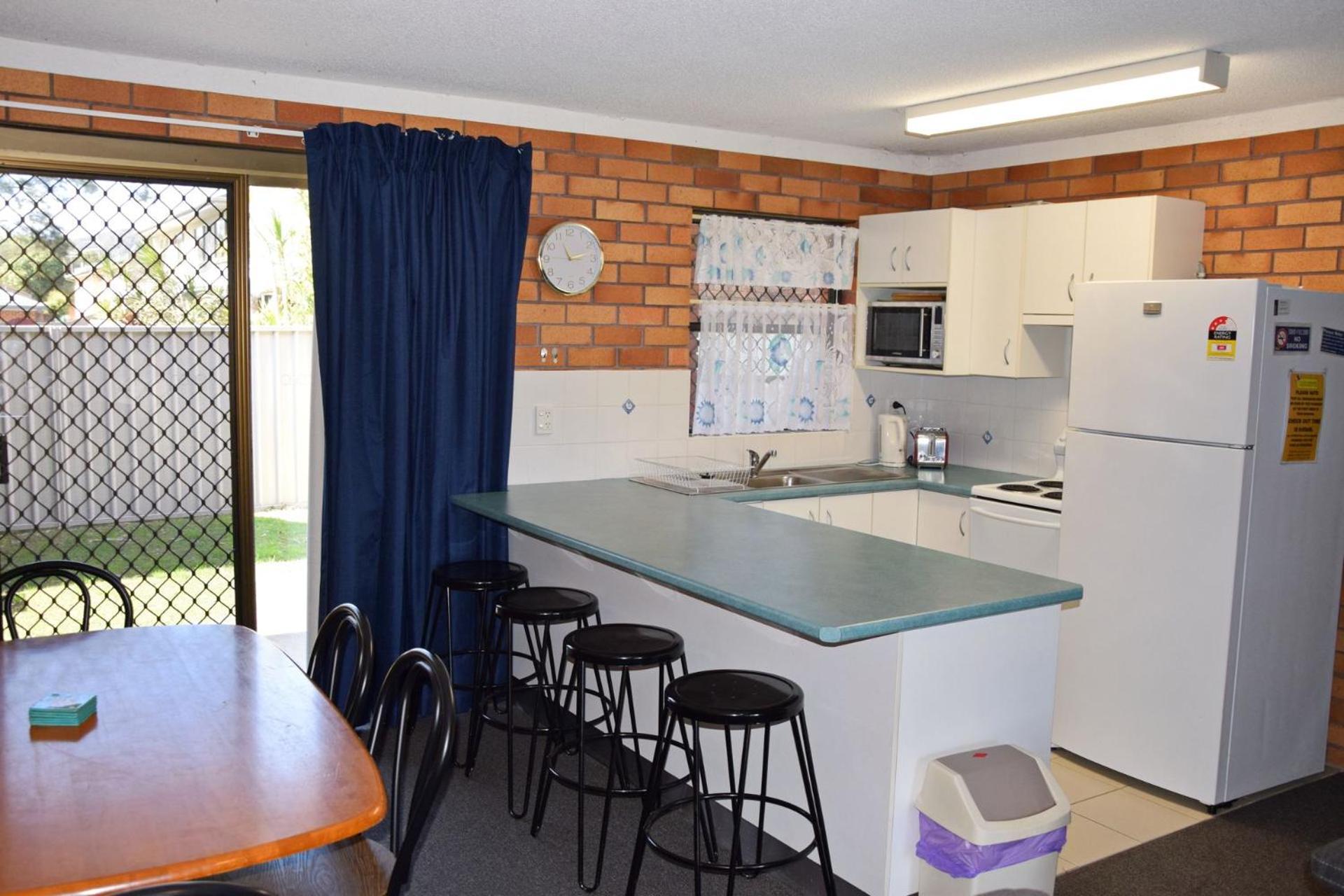 Cameo Court 2 - Bring your own linen view 3