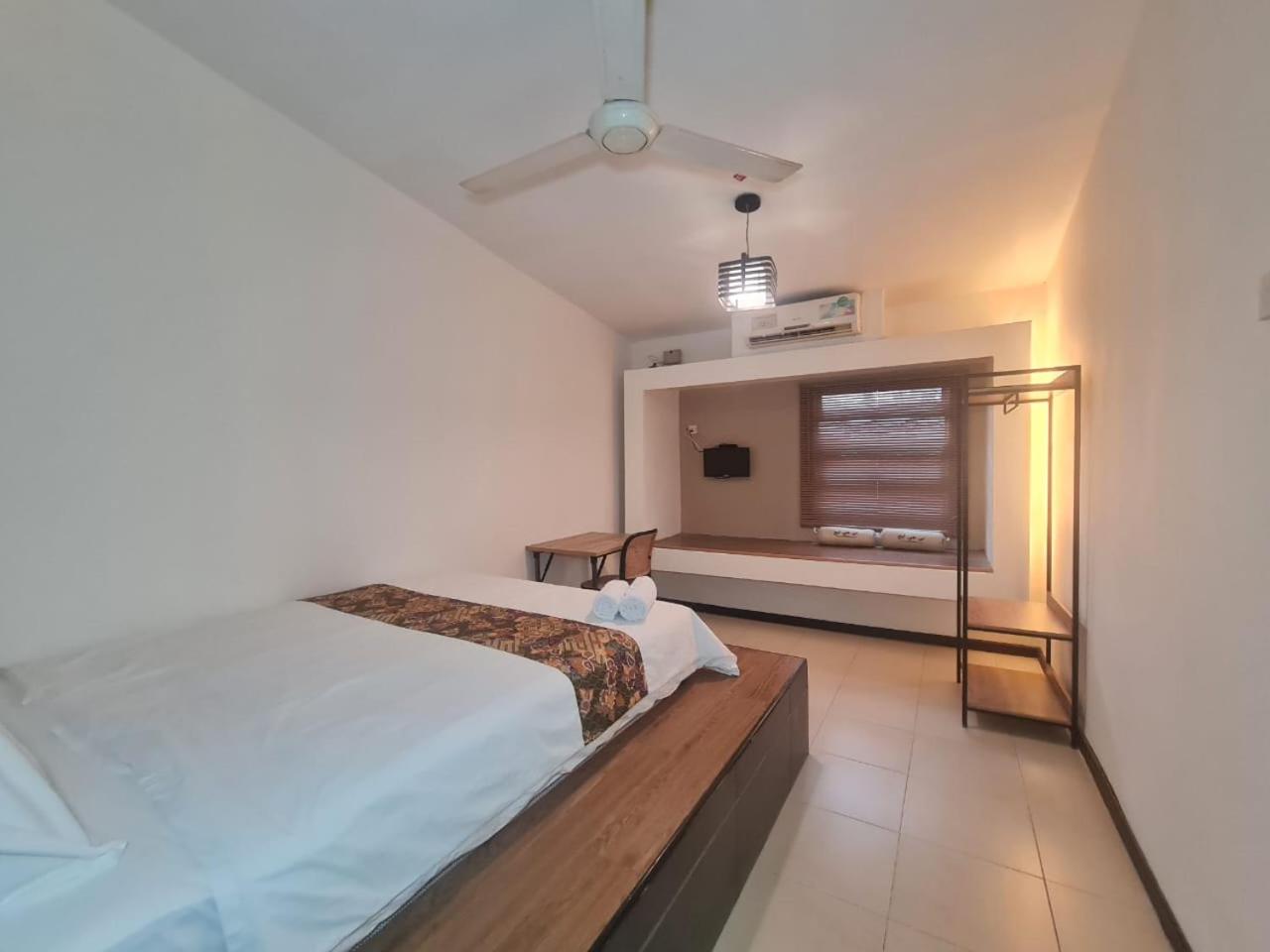 Triple Room with Pool in Bangi photo 8