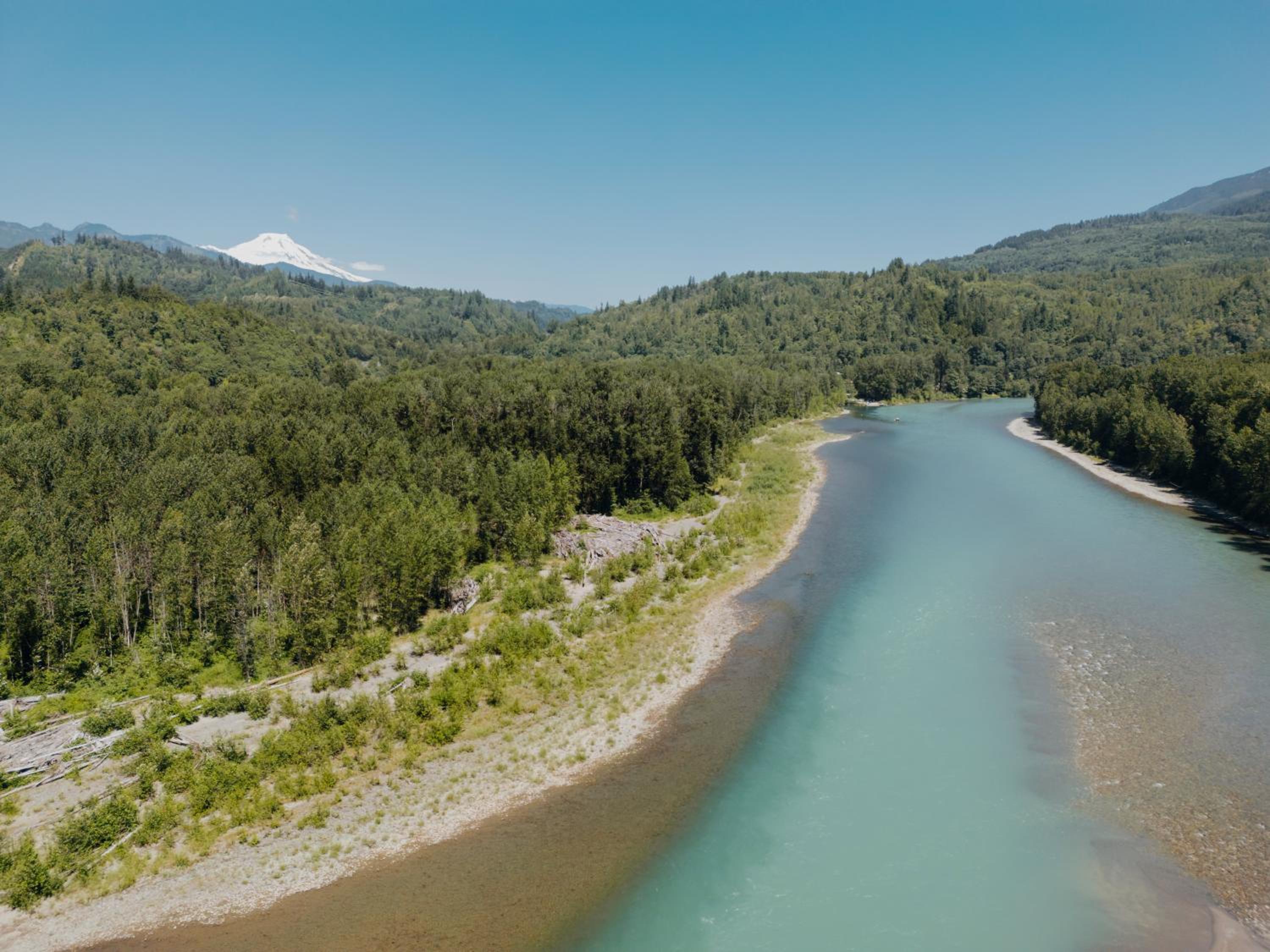 Spacious North Cascades Riverside A-Frame with Mt Baker Views - Dog-Friendly view 3