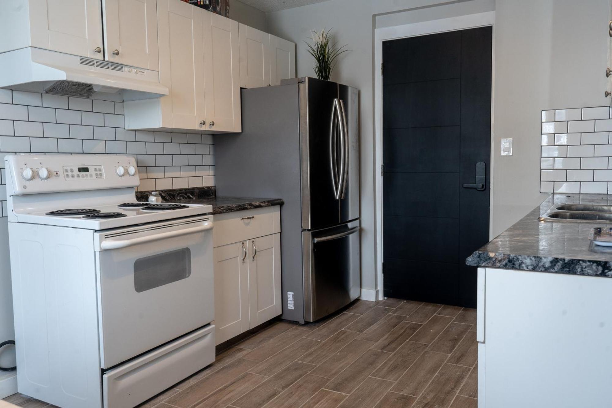 One Bedroom Condo Near Whyte Ave