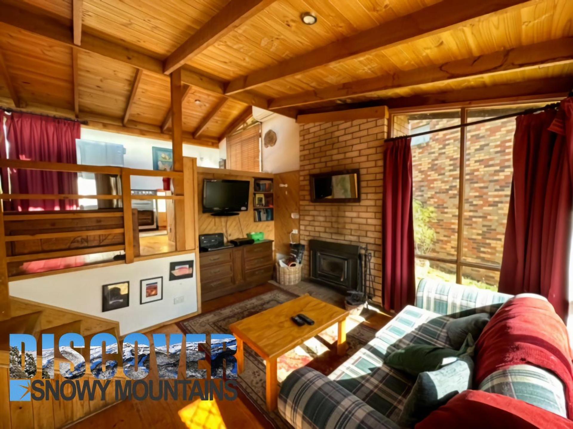 Currawong Cottage