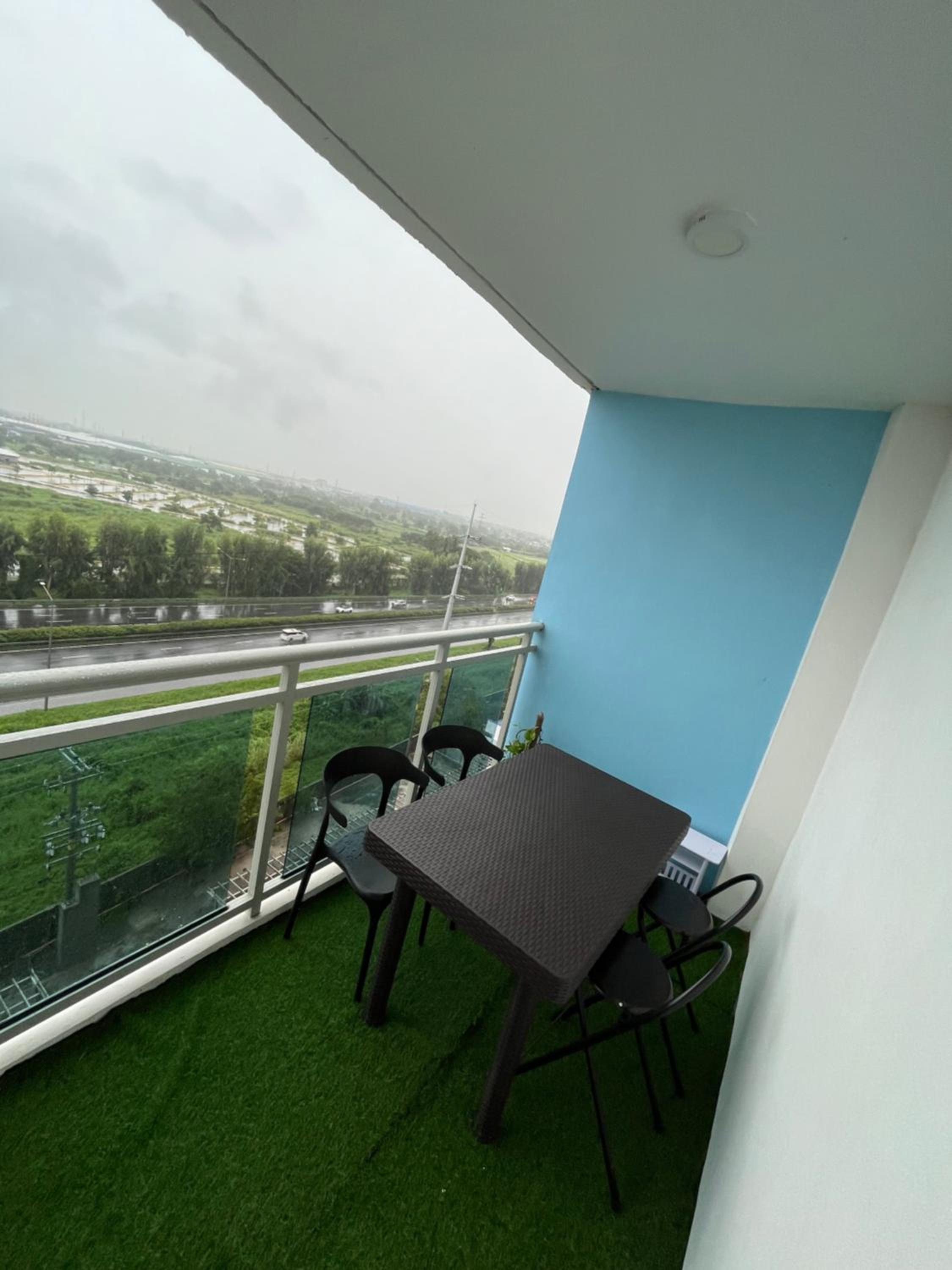Cozy cool cabin at Azure north San Fernando Pampanga