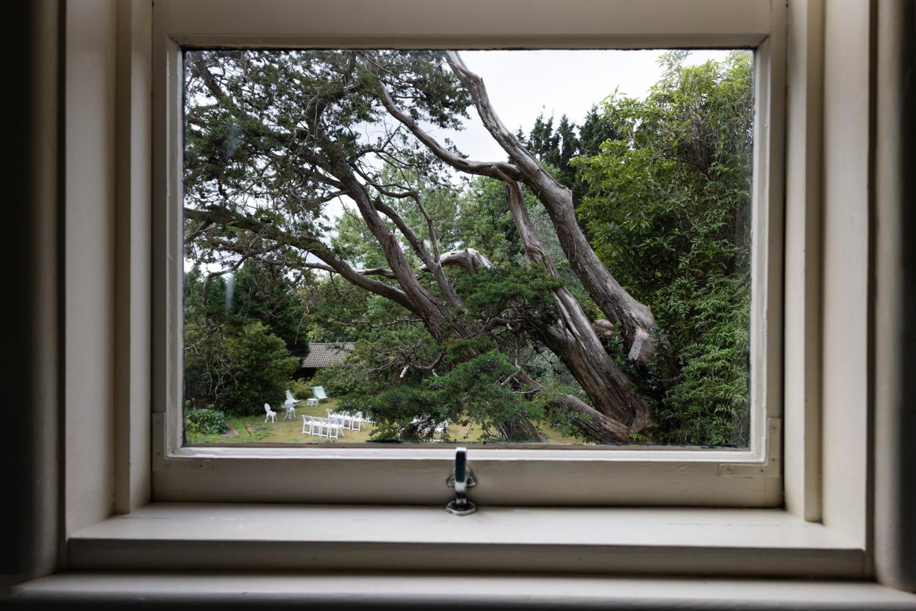 Leura House