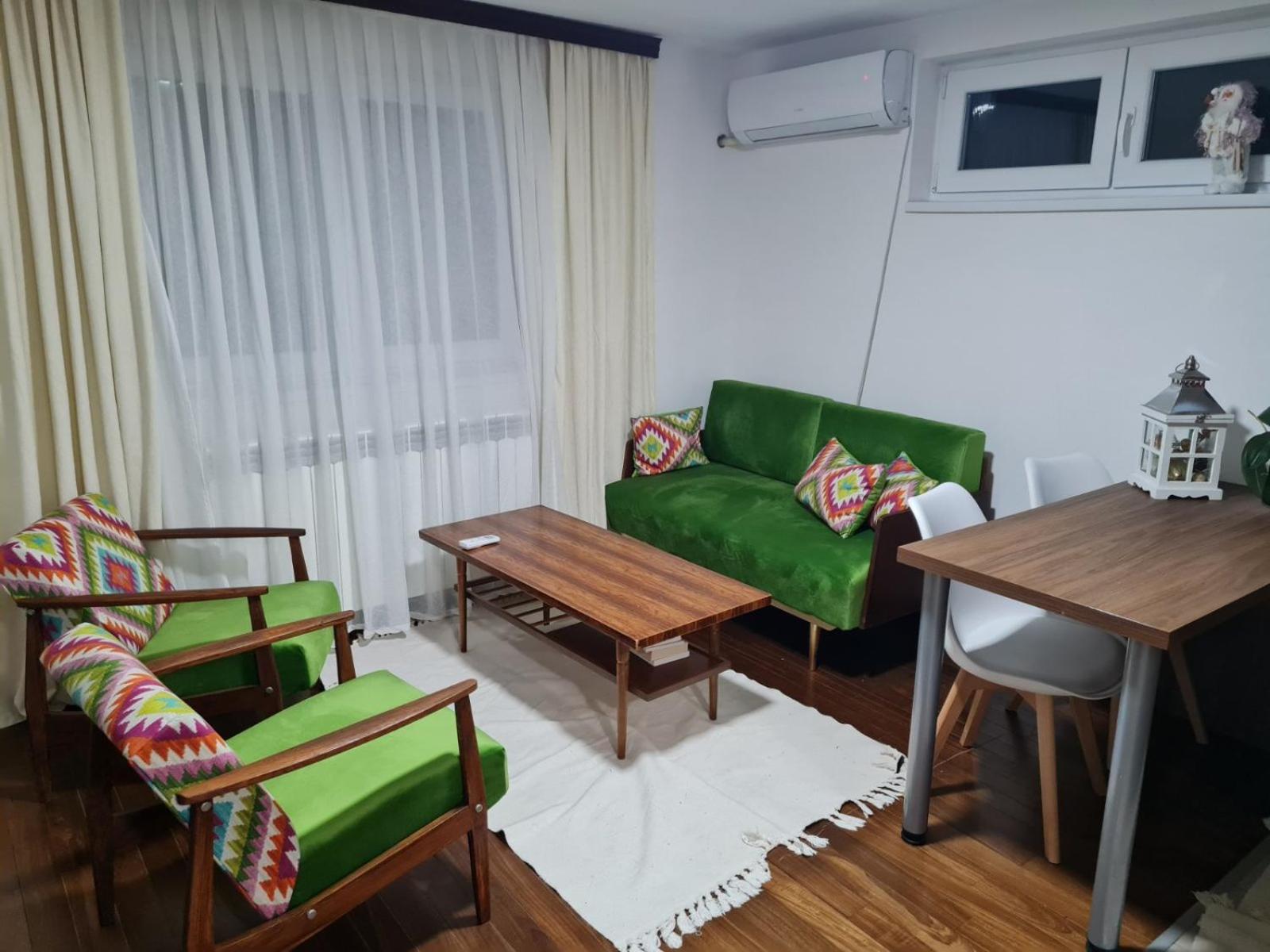 Apartman Hallo