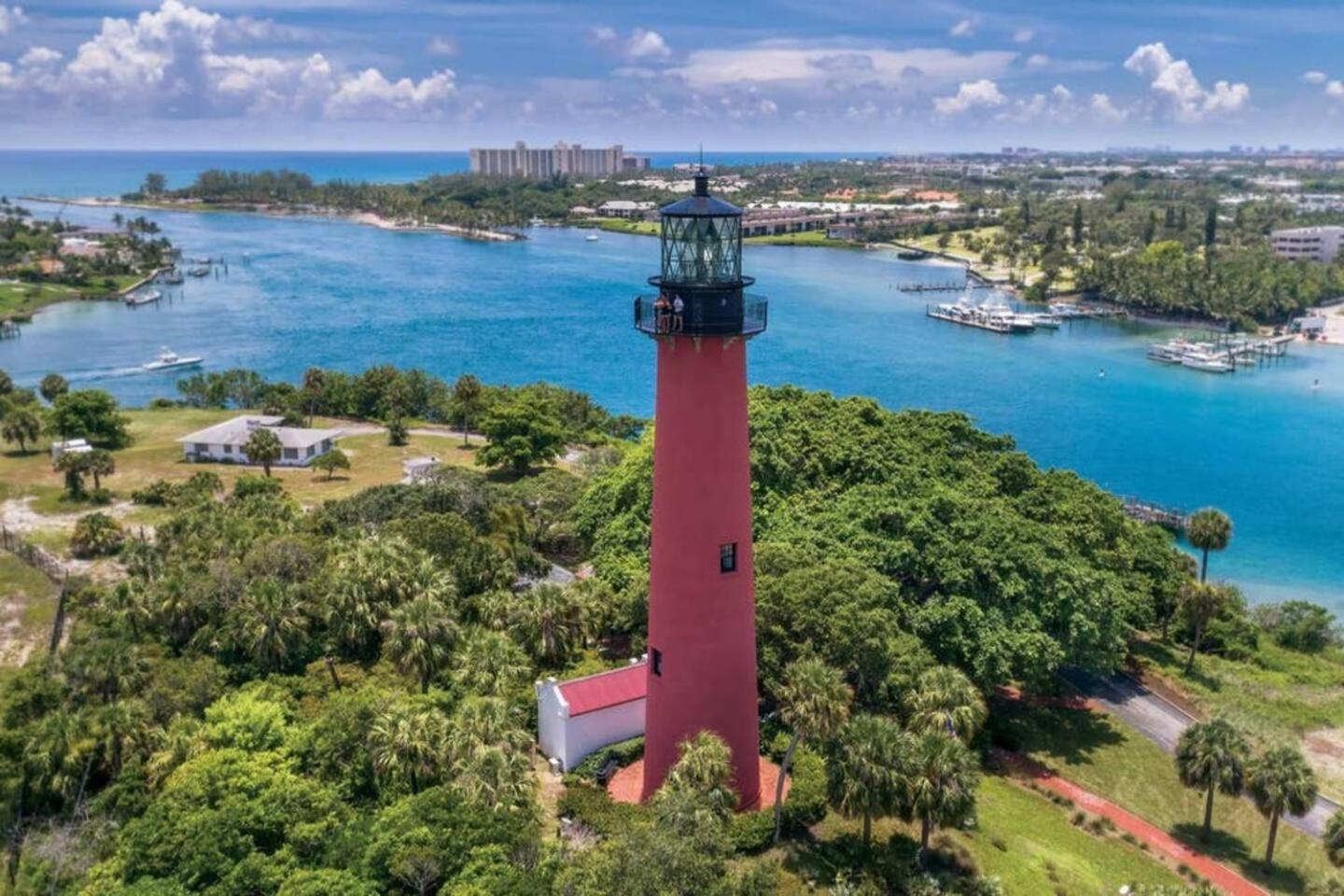 Gardens Getaway - A Family Retreat - Property Image 10