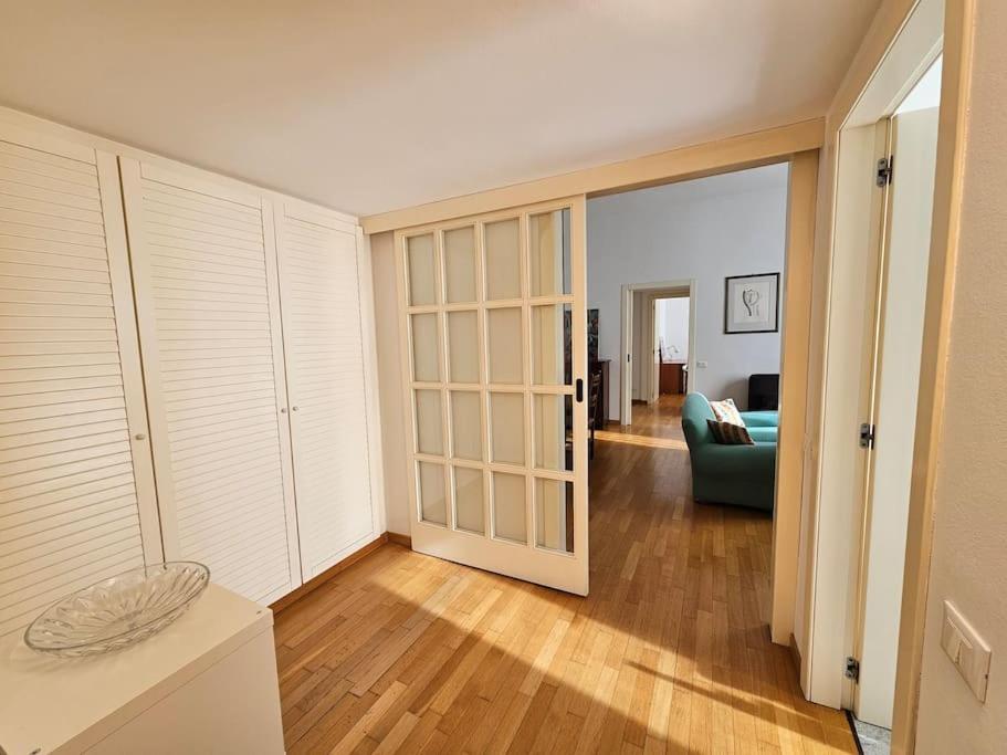 Corso Genova Apartment Urban Living in Milan