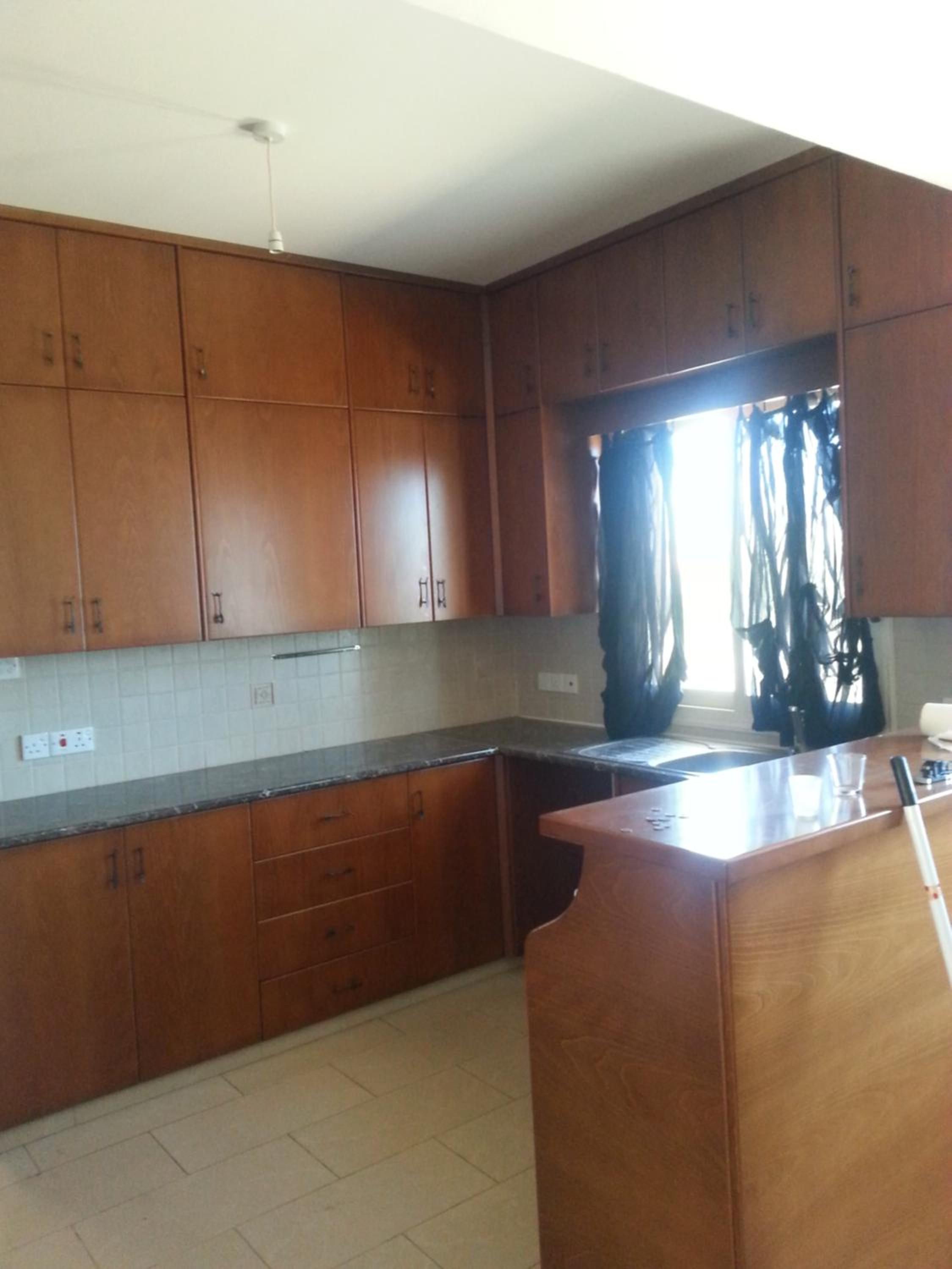 house in pyrgos
