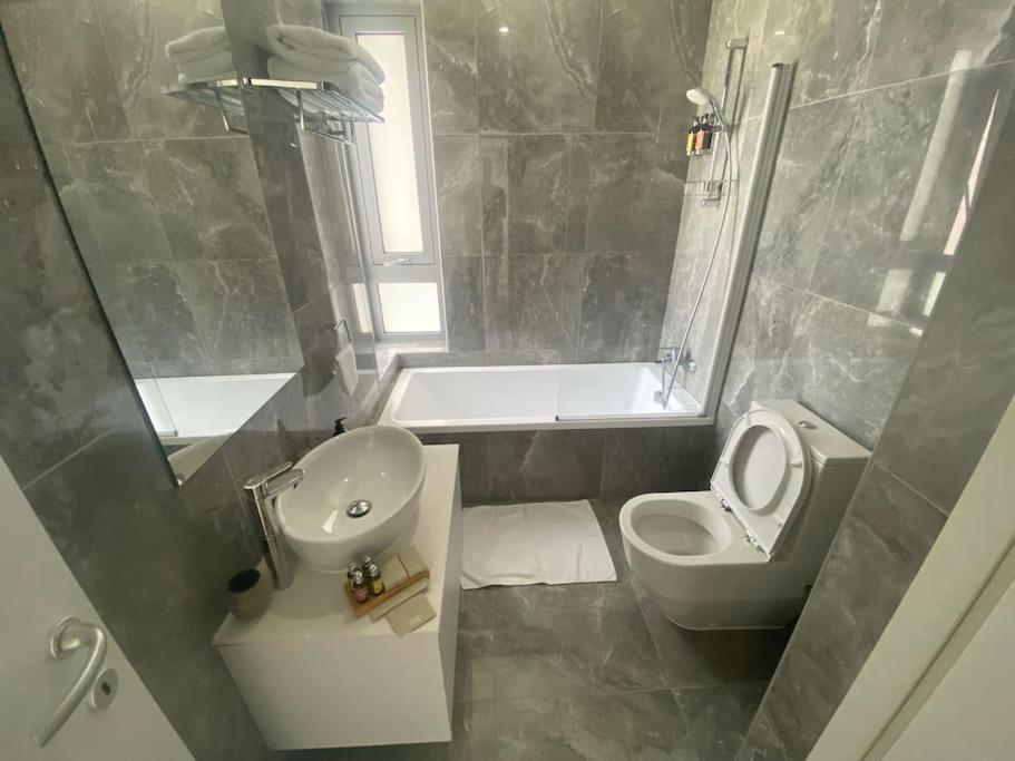 The Address -Beachfront 2 Bedroom Residence