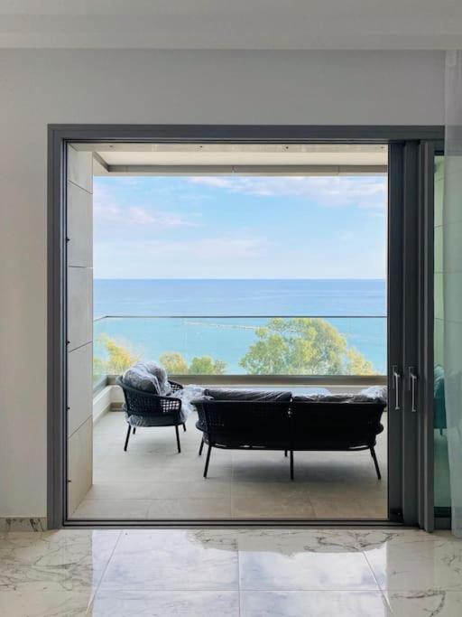 The Address -Beachfront 2 Bedroom Residence