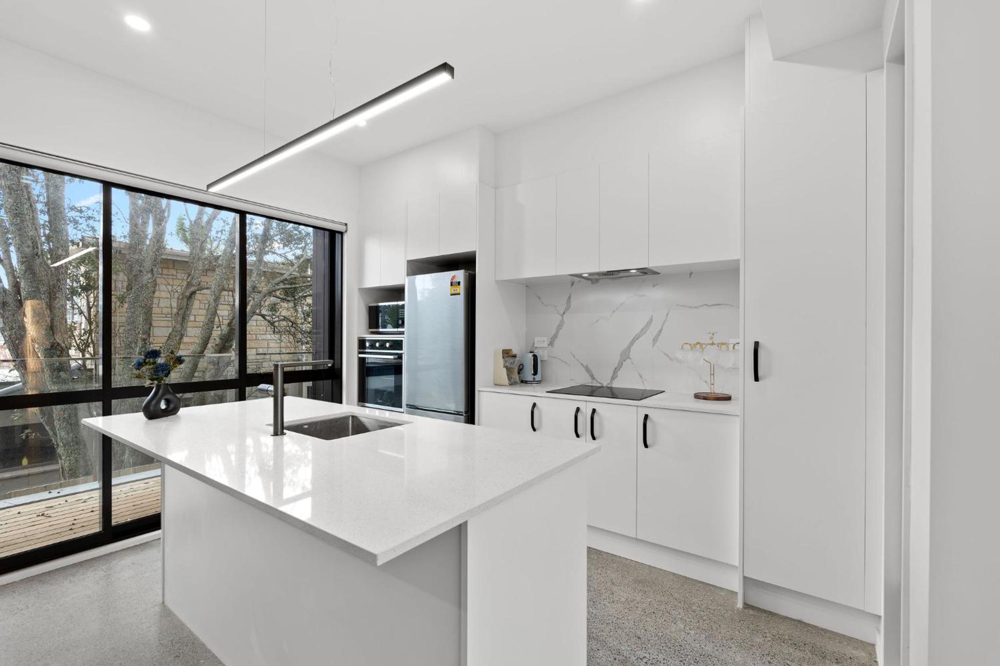 Luxurious House near Seaside Park view 2