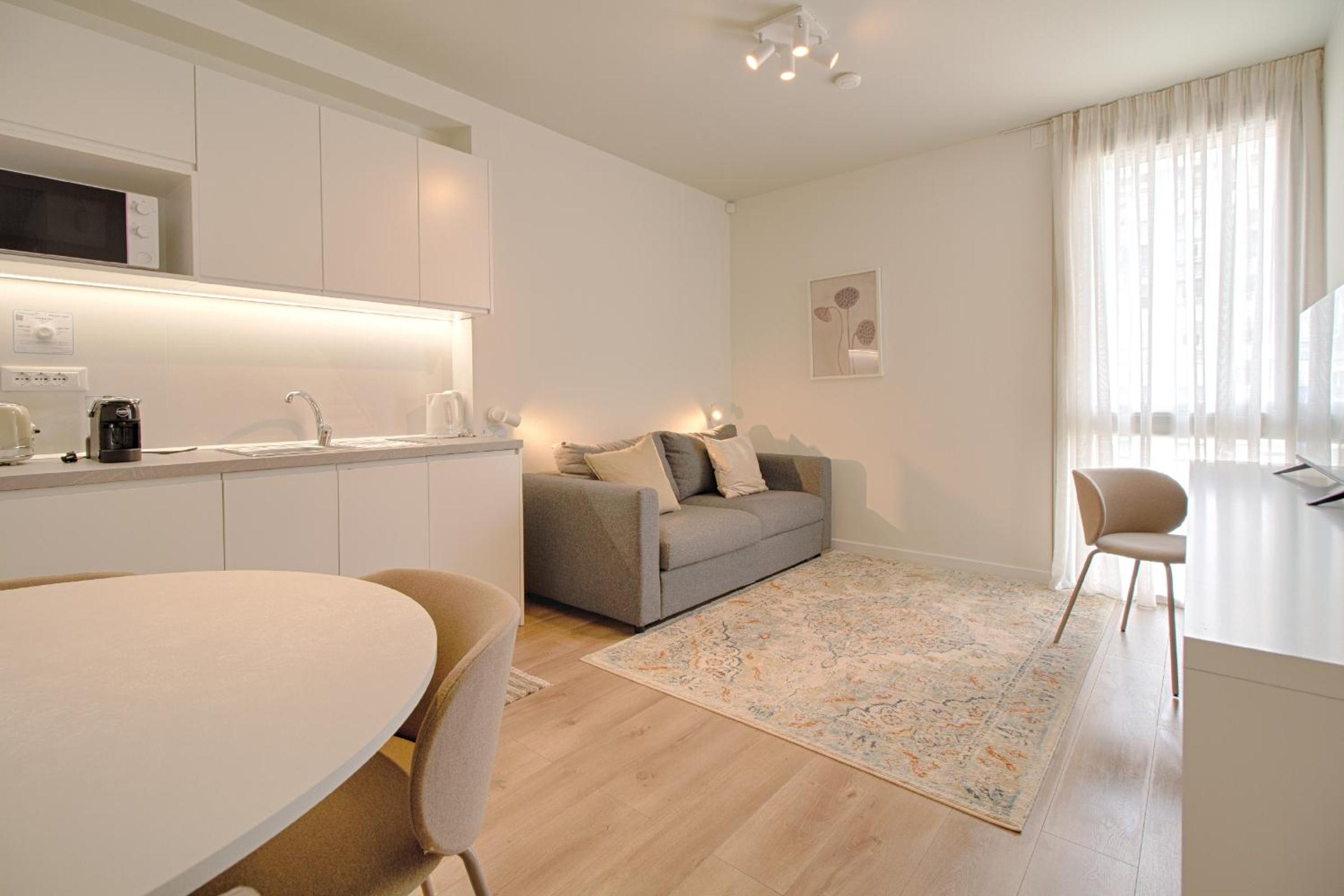 THE ROOMS - Serviced Apartments Tirana