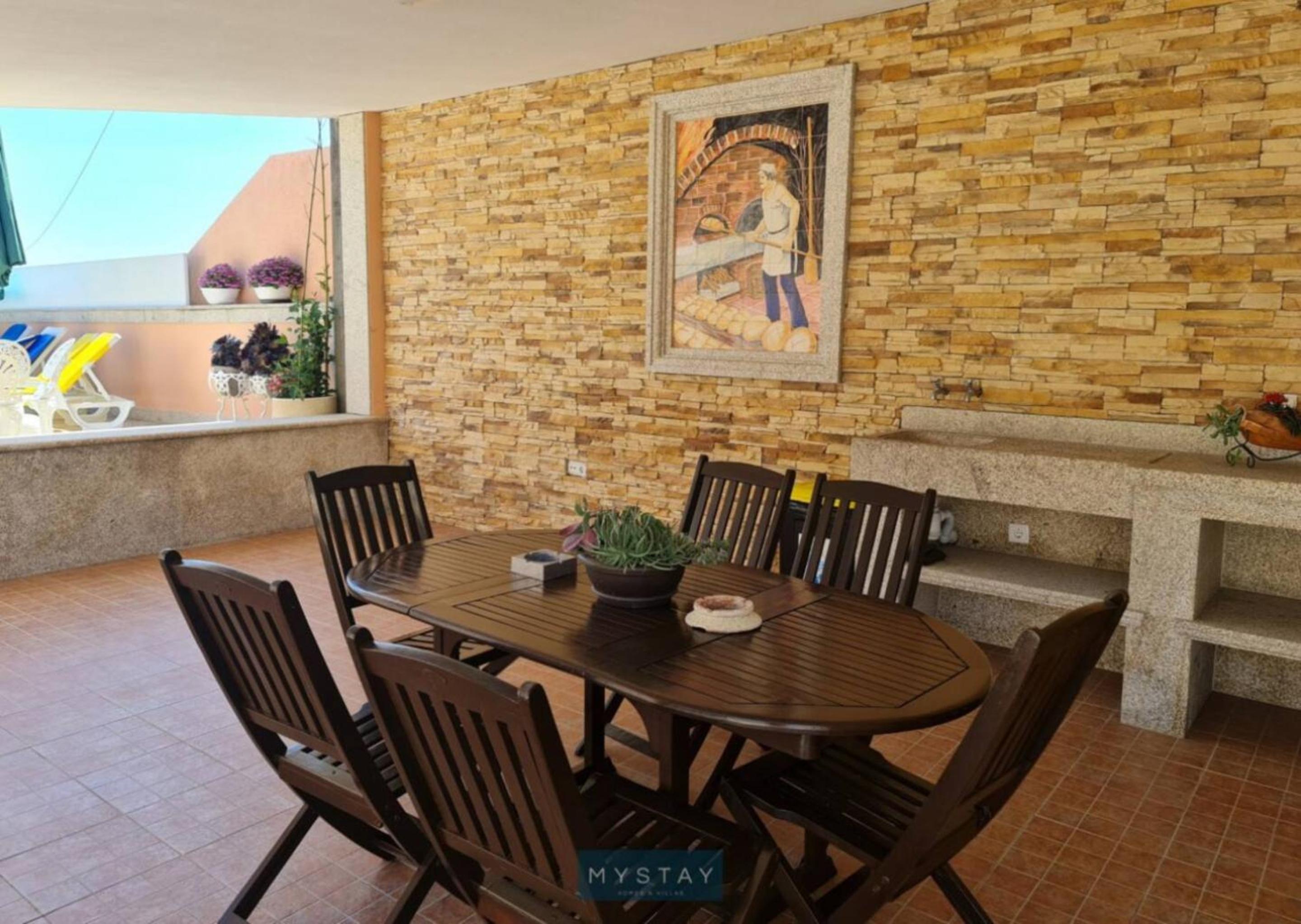 MyStay - Pool Barbecue Wifi view 2