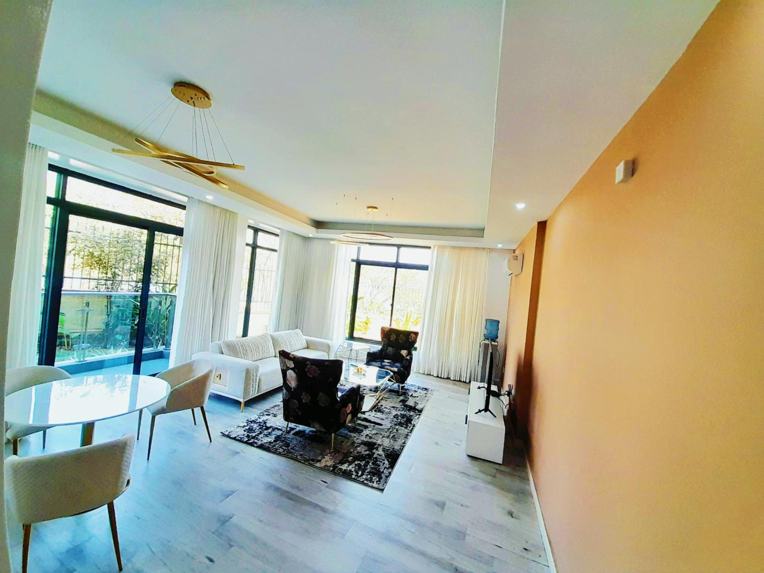 Lakewood Golf Suites